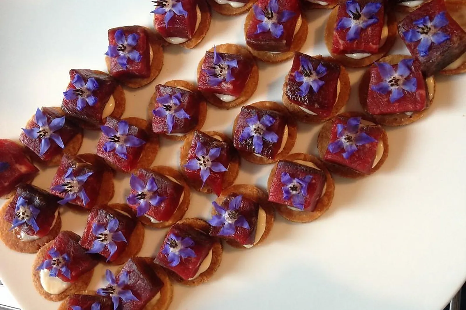 Aquitaine-Limousin-Poitou-Charentes, TRAITEURS - CANEJAN (GIRONDE) : TRAITEUR HUMBLOT BORDEAUX