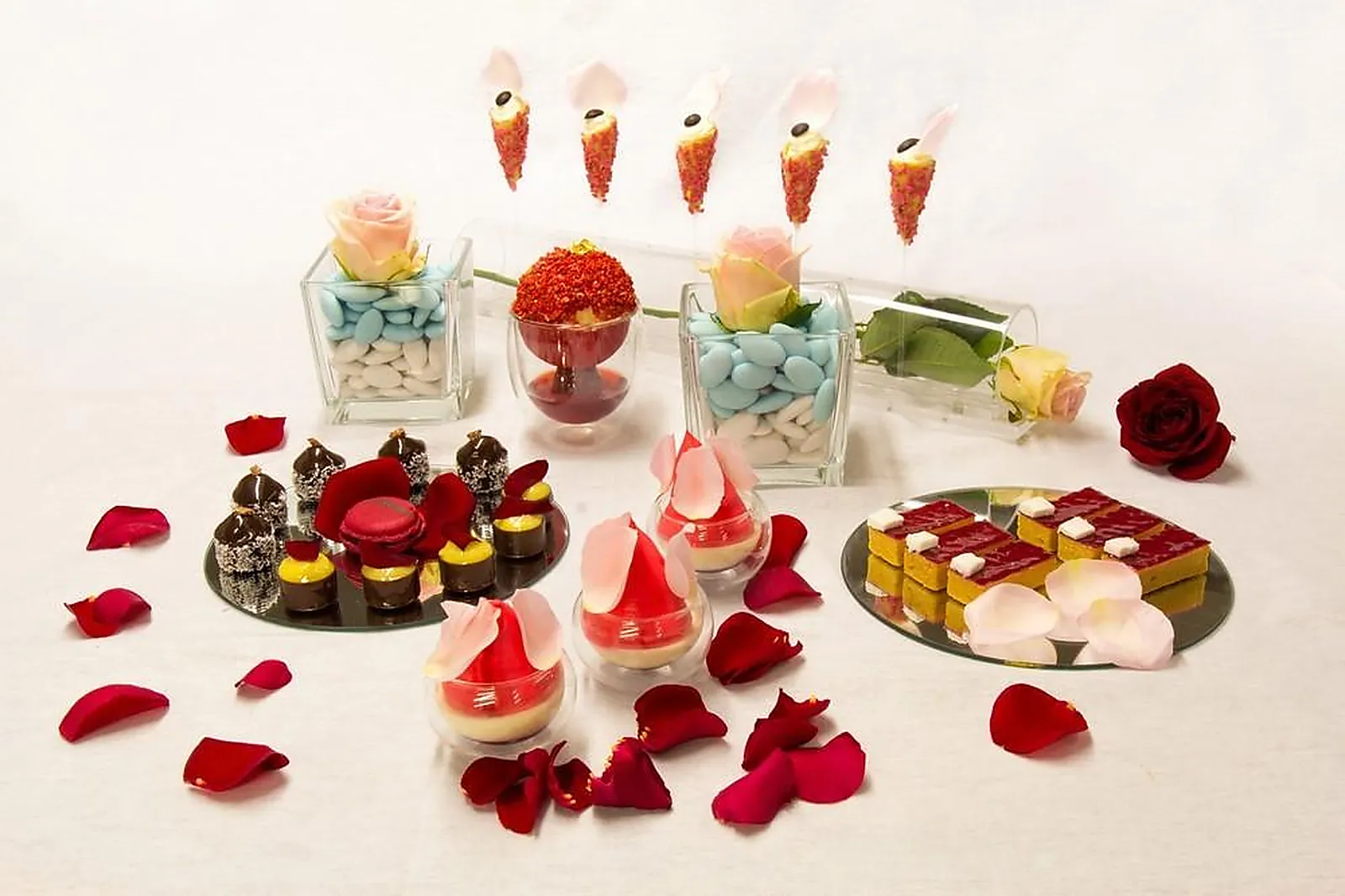 Provence-Alpes-Côte d'Azur, TRAITEURS - CANNES (ALPES-MARITIMES) : GIRY TRAITEUR