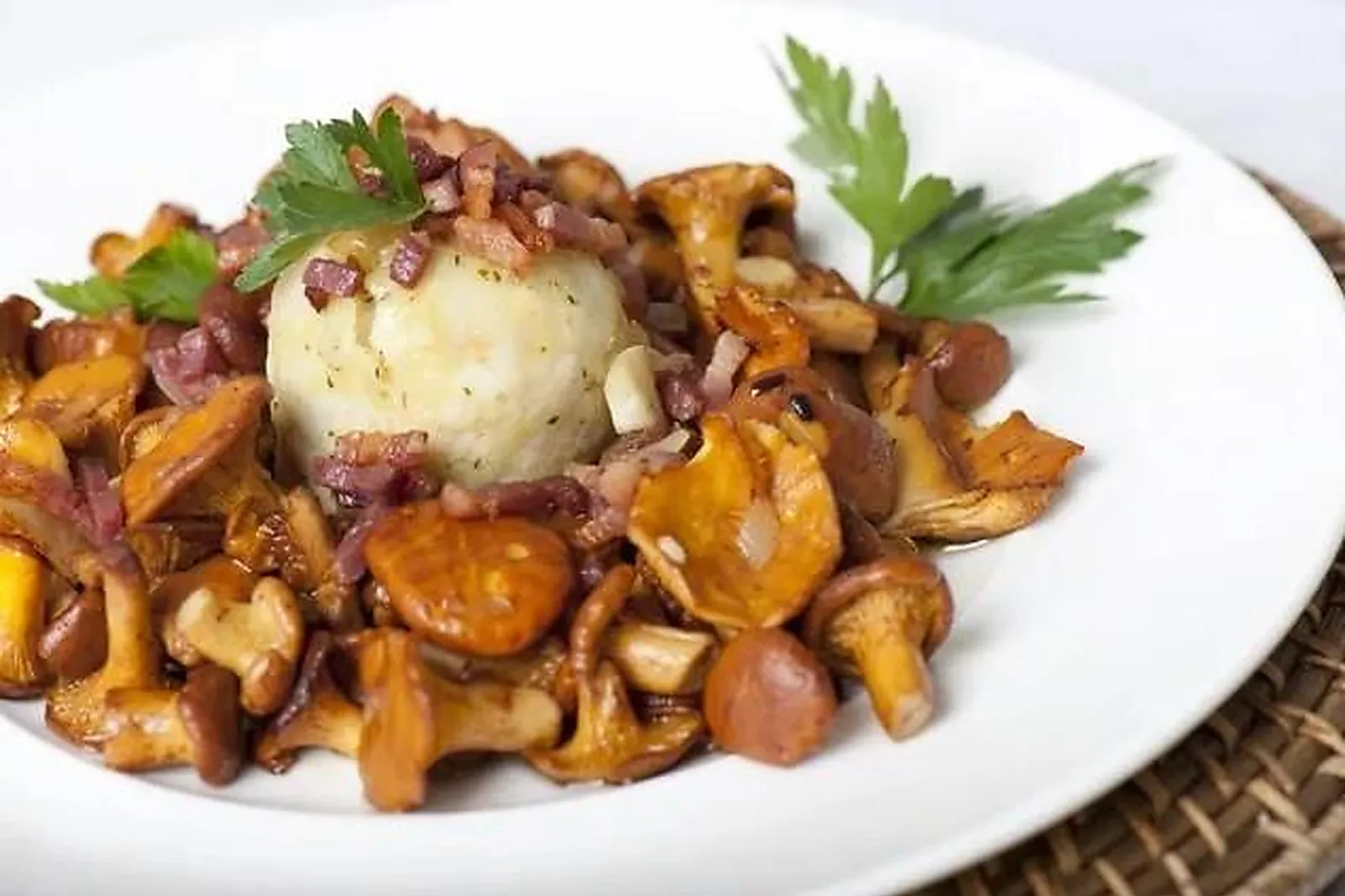 Provence-Alpes-Côte d'Azur, TRAITEURS - CARPENTRAS (VAUCLUSE) : FABIENNE TRAITEUR