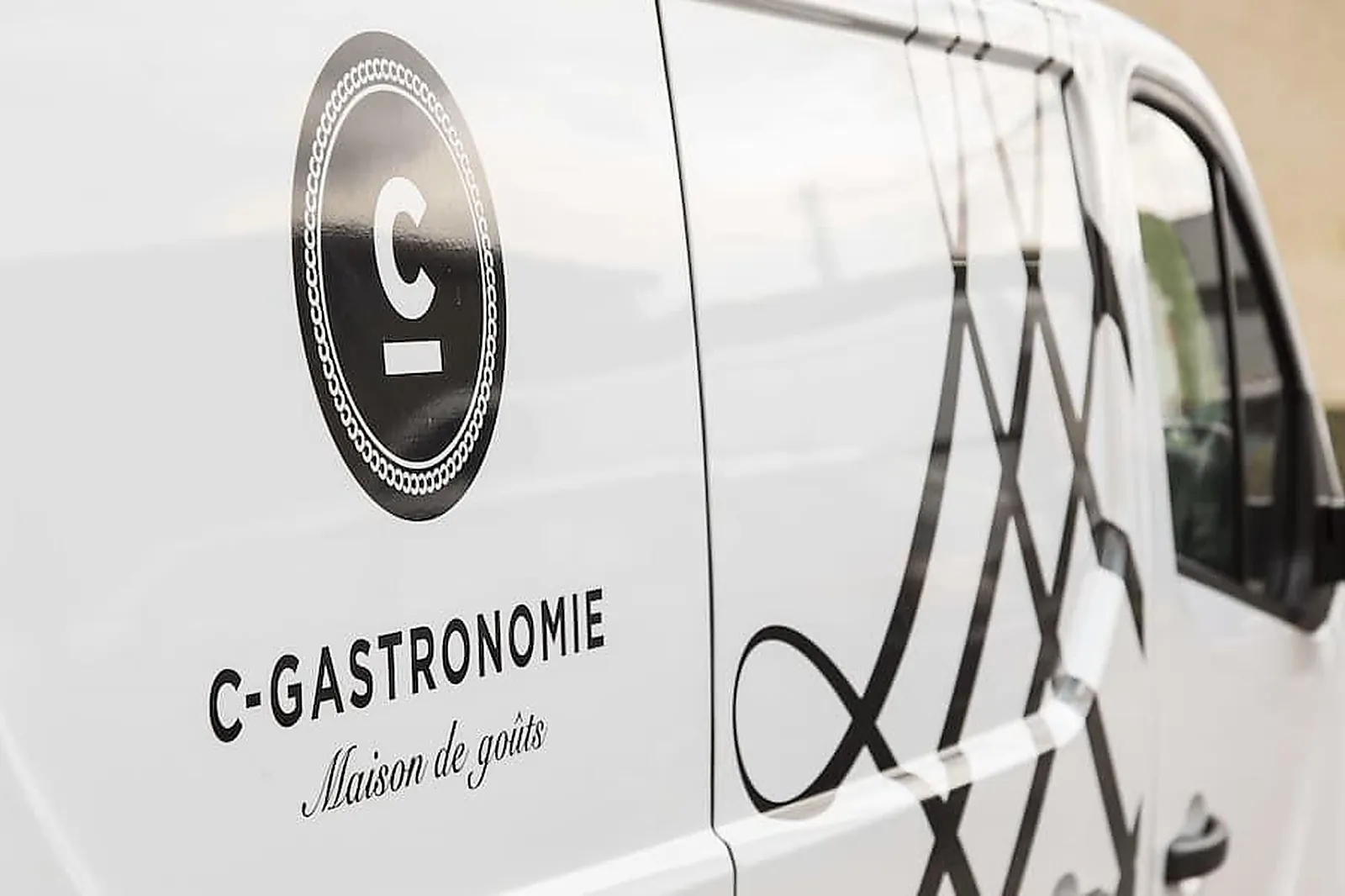 Auvergne-Rhône-Alpes, TRAITEURS - CHAPONOST (RHÔNE) : C-GASTRONOMIE