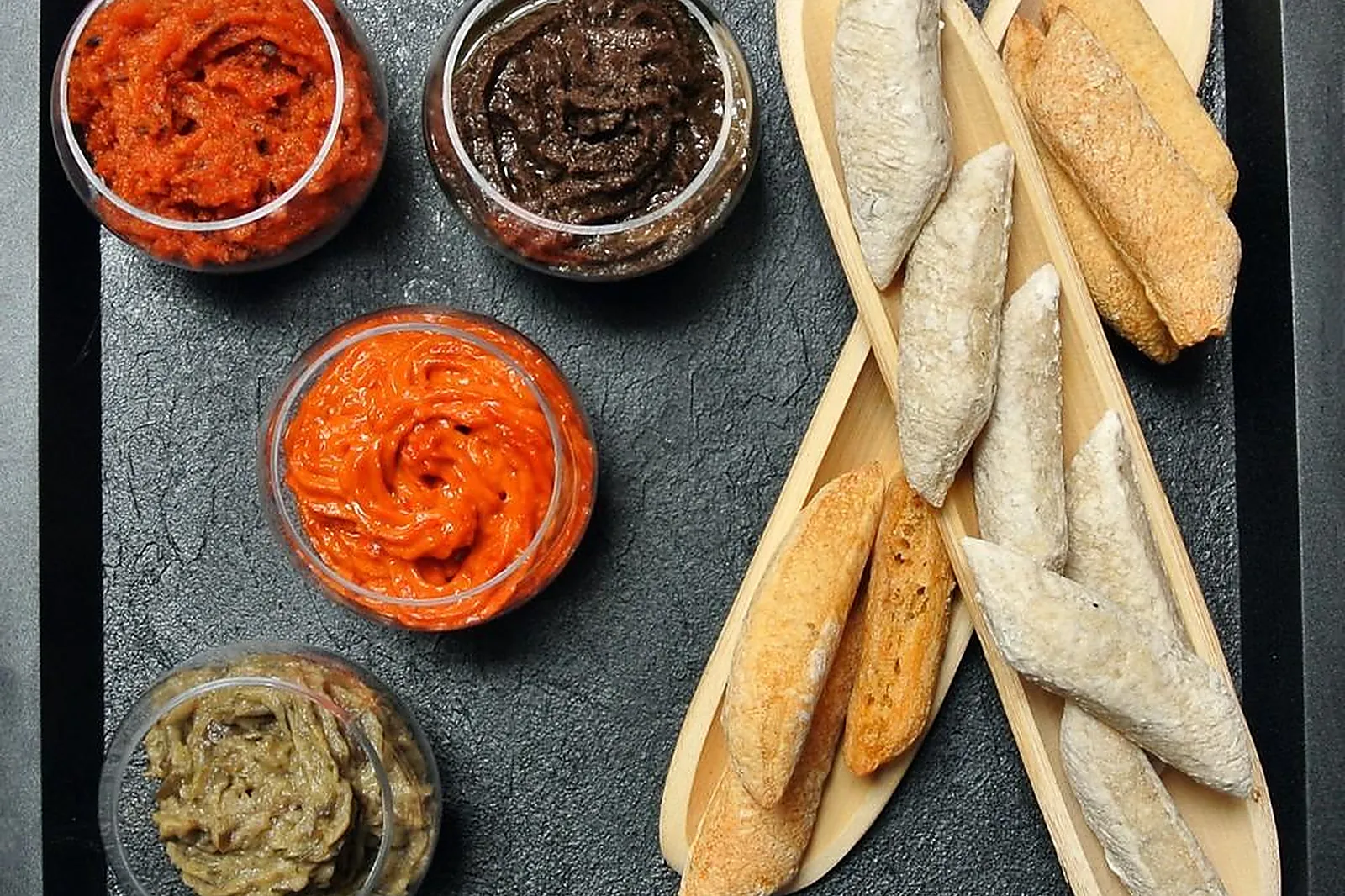 Auvergne-Rhône-Alpes, TRAITEURS - CHAPONOST (RHÔNE) : JACQUES LAFARGUE