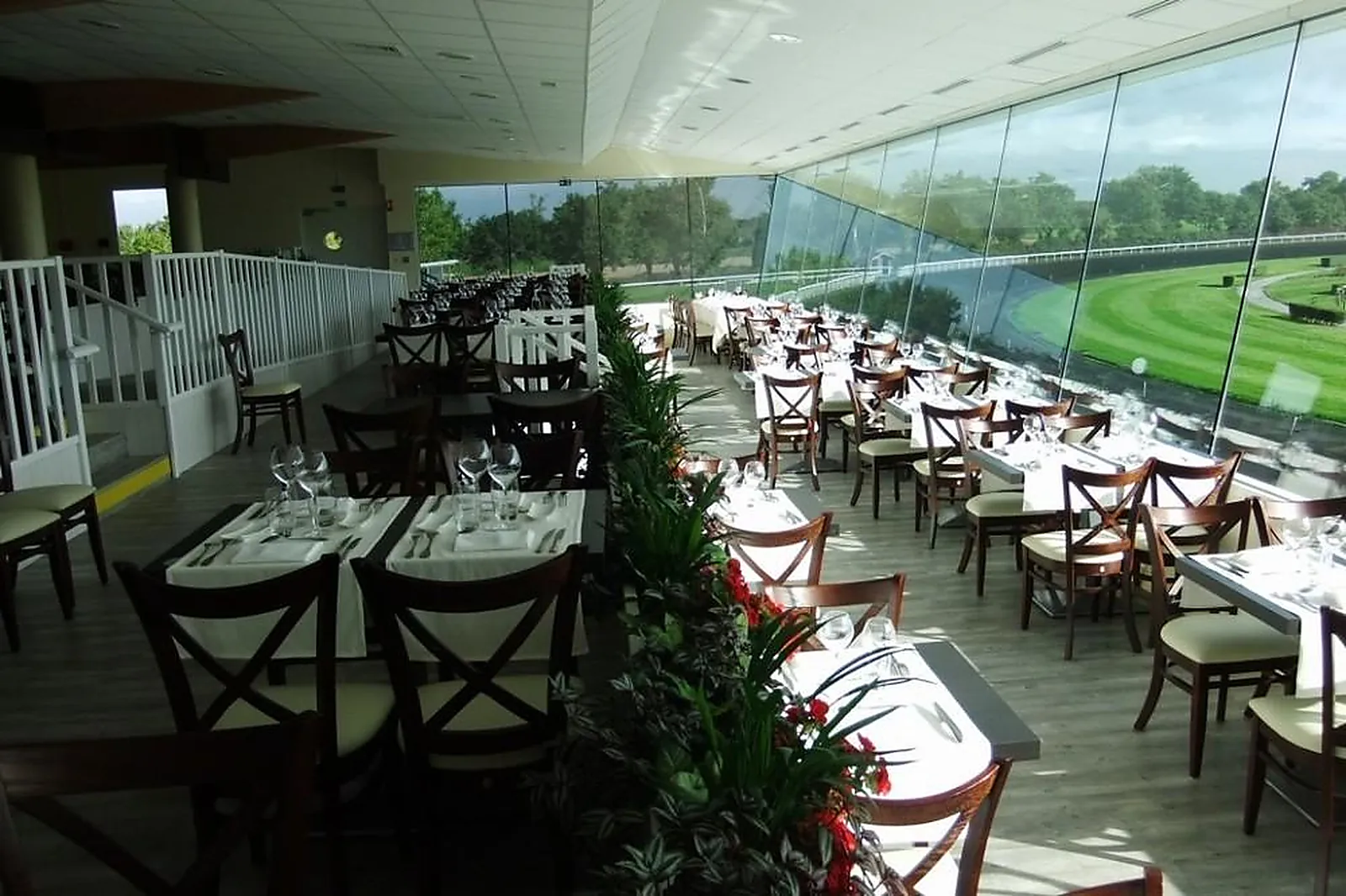 Pays de la Loire, TRAITEURS - CHÂTEAU-GONTIER-BAZOUGES (MAYENNE) : MAISON MARSOLLIER