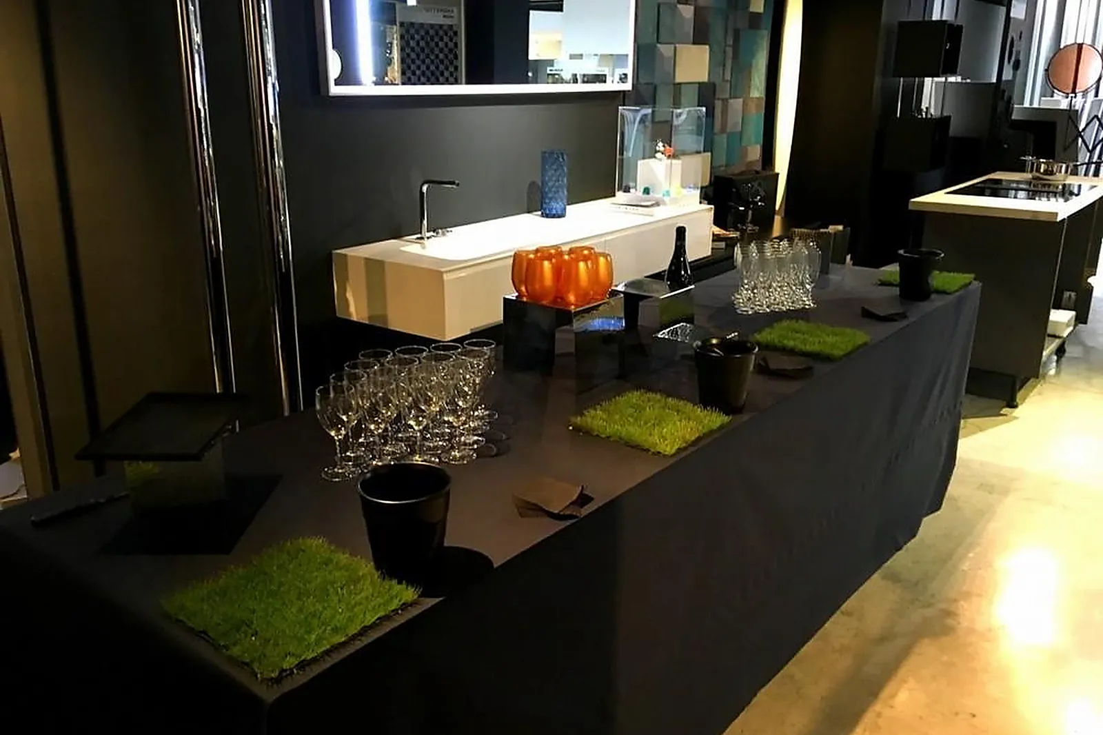 Auvergne-Rhône-Alpes, TRAITEURS - CONDRIEU (RHÔNE) : DAVEAU TRAITEUR