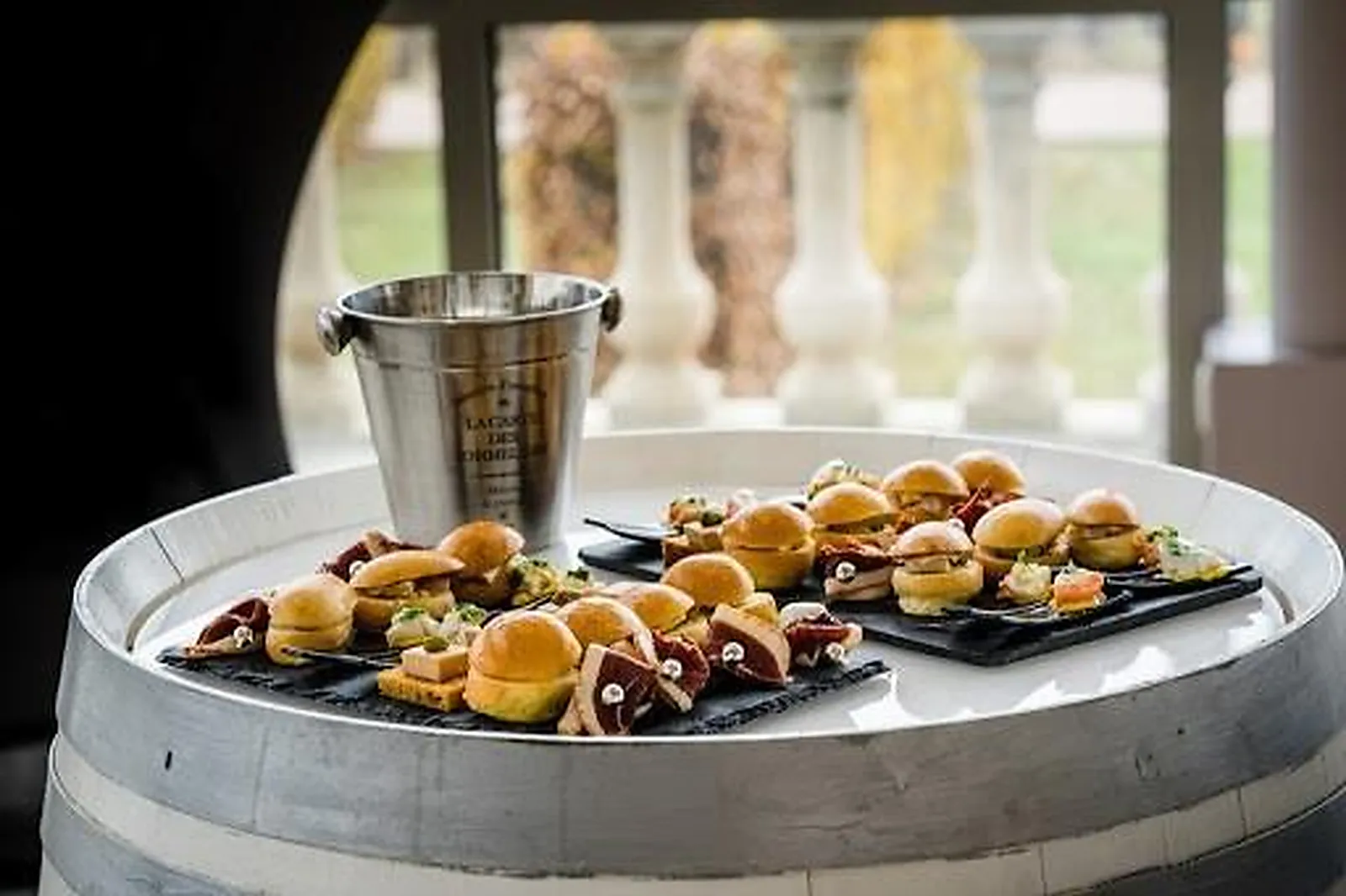 Bourgogne, TRAITEURS - CRISSEY (SAÔNE-ET-LOIRE) : ISABELLE TRAITEUR