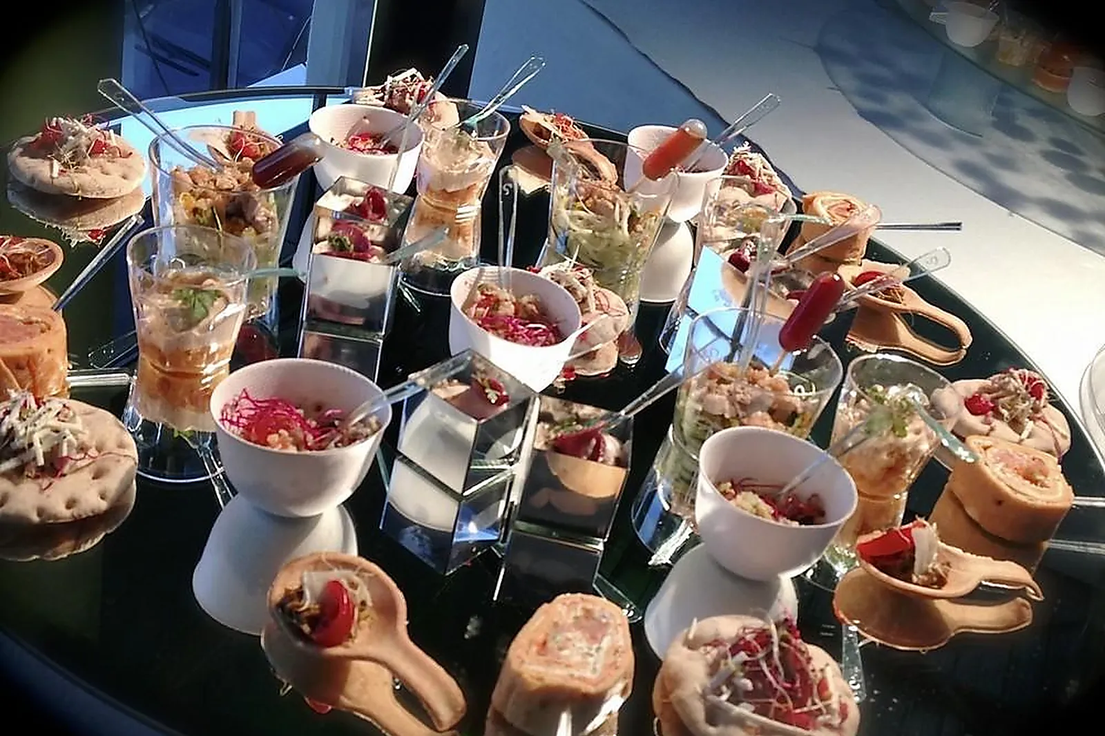 Provence-Alpes-Côte d'Azur, TRAITEURS - CARROS (ALPES-MARITIMES) : CRYSTAL TRAITEUR