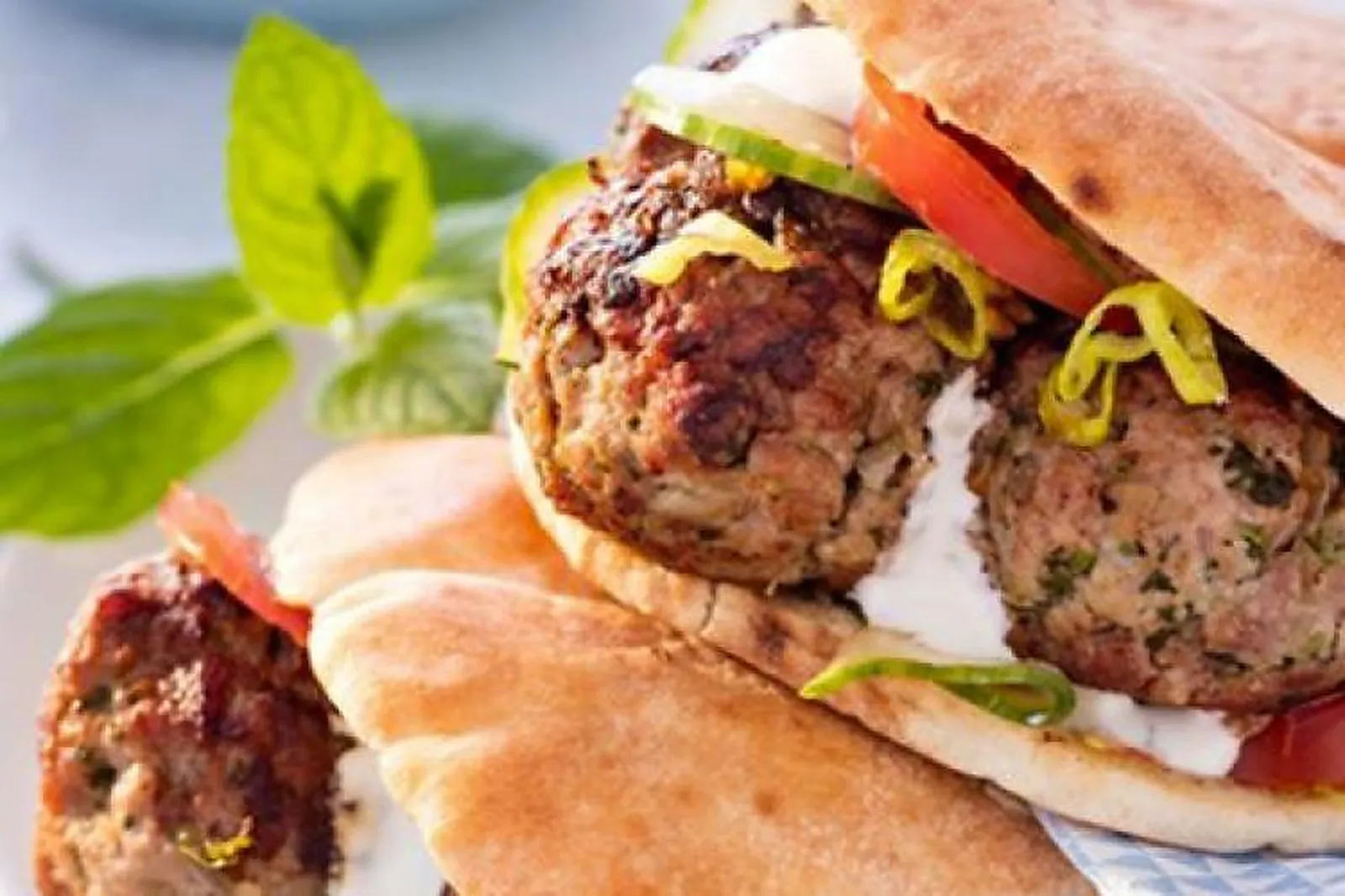 Auvergne-Rhône-Alpes, TRAITEURS - CHAMONIX (HAUTE-SAVOIE) : LA CUISINE DE PAULINE