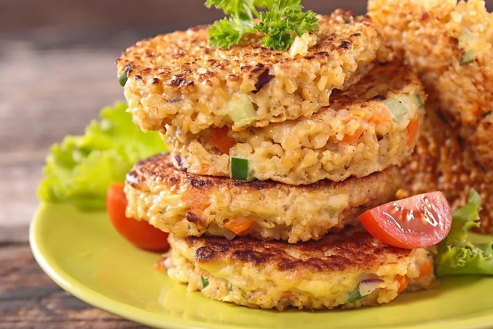 Provence-Alpes-Côte d'Azur, TRAITEURS - ENTRAIGUES-SUR-LA-SORGUE (VAUCLUSE) : LES MOULINS DE PROVENCE