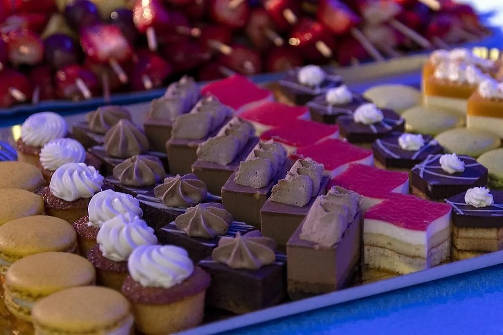 , TRAITEURS - ETANG-SALE (LA RÉUNION) : CAPMECHANT