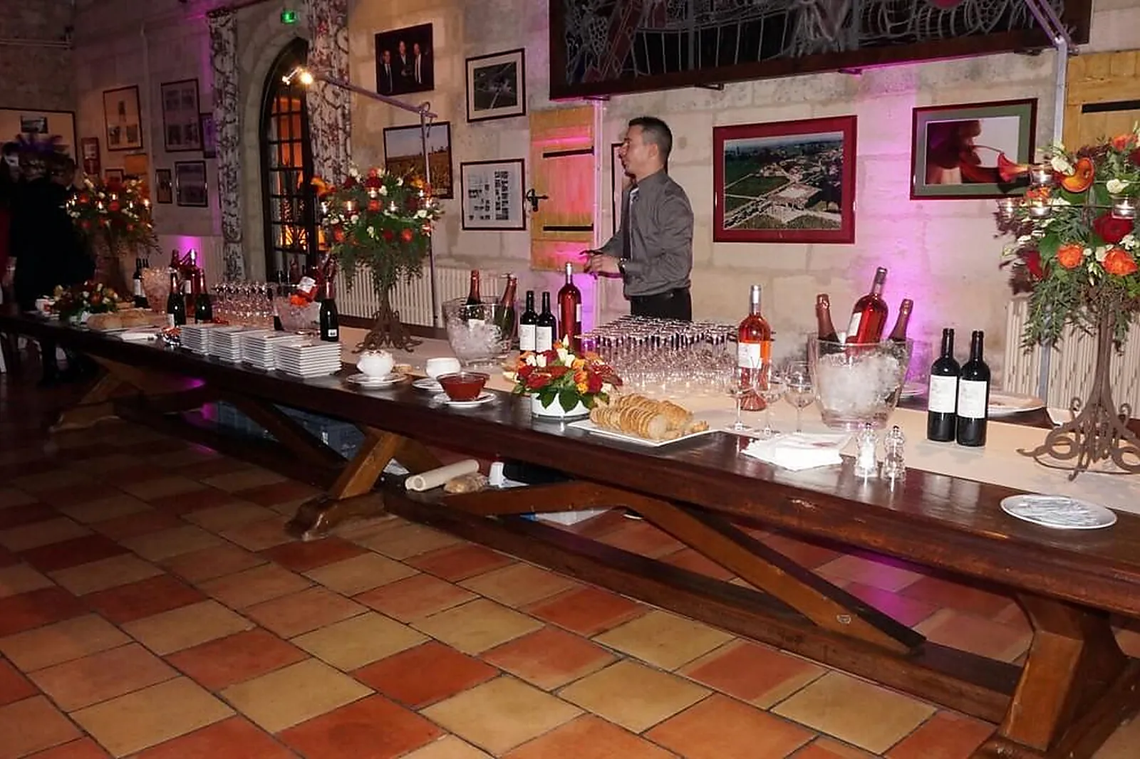 Aquitaine-Limousin-Poitou-Charentes, TRAITEURS - GRADIGNAN (GIRONDE) : VB TRAITEUR