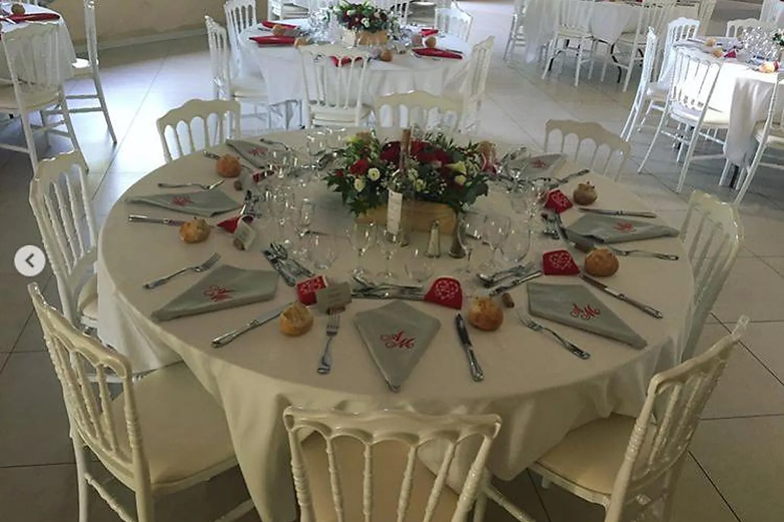 Aquitaine-Limousin-Poitou-Charentes, TRAITEURS - GRADIGNAN (GIRONDE) : VB TRAITEUR