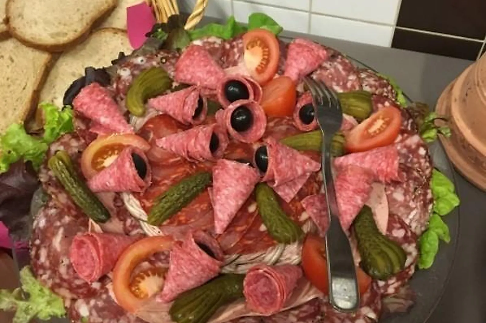 Nord-Pas-de-Calais-Picardie, TRAITEURS - GRANDVILLIERS (OISE) : HURTEL TRAITEUR