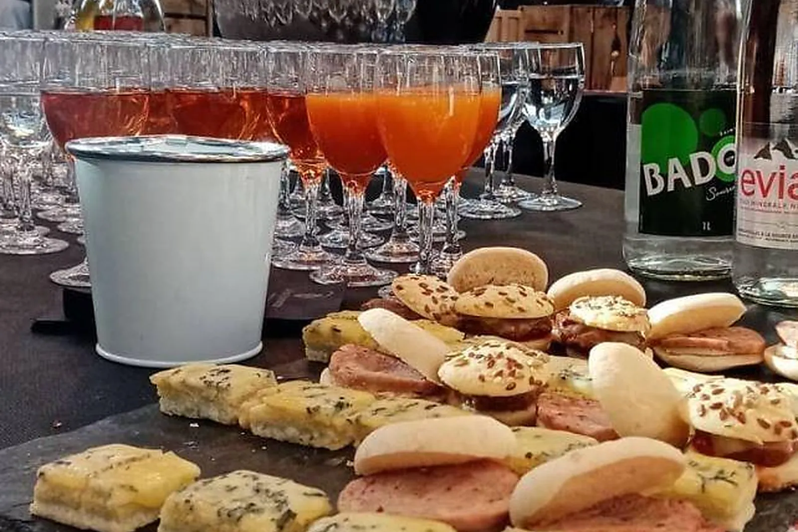 Auvergne-Rhône-Alpes, TRAITEURS - GRENOBLE (ISÈRE) : LA FINE FOURCHETTE