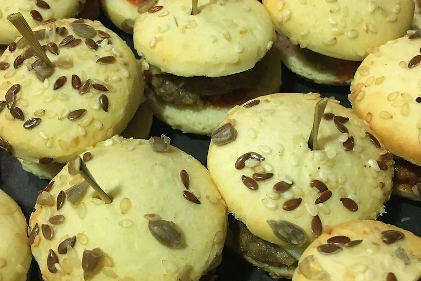 Auvergne-Rhône-Alpes, TRAITEURS - GRENOBLE (ISÈRE) : LA FINE FOURCHETTE