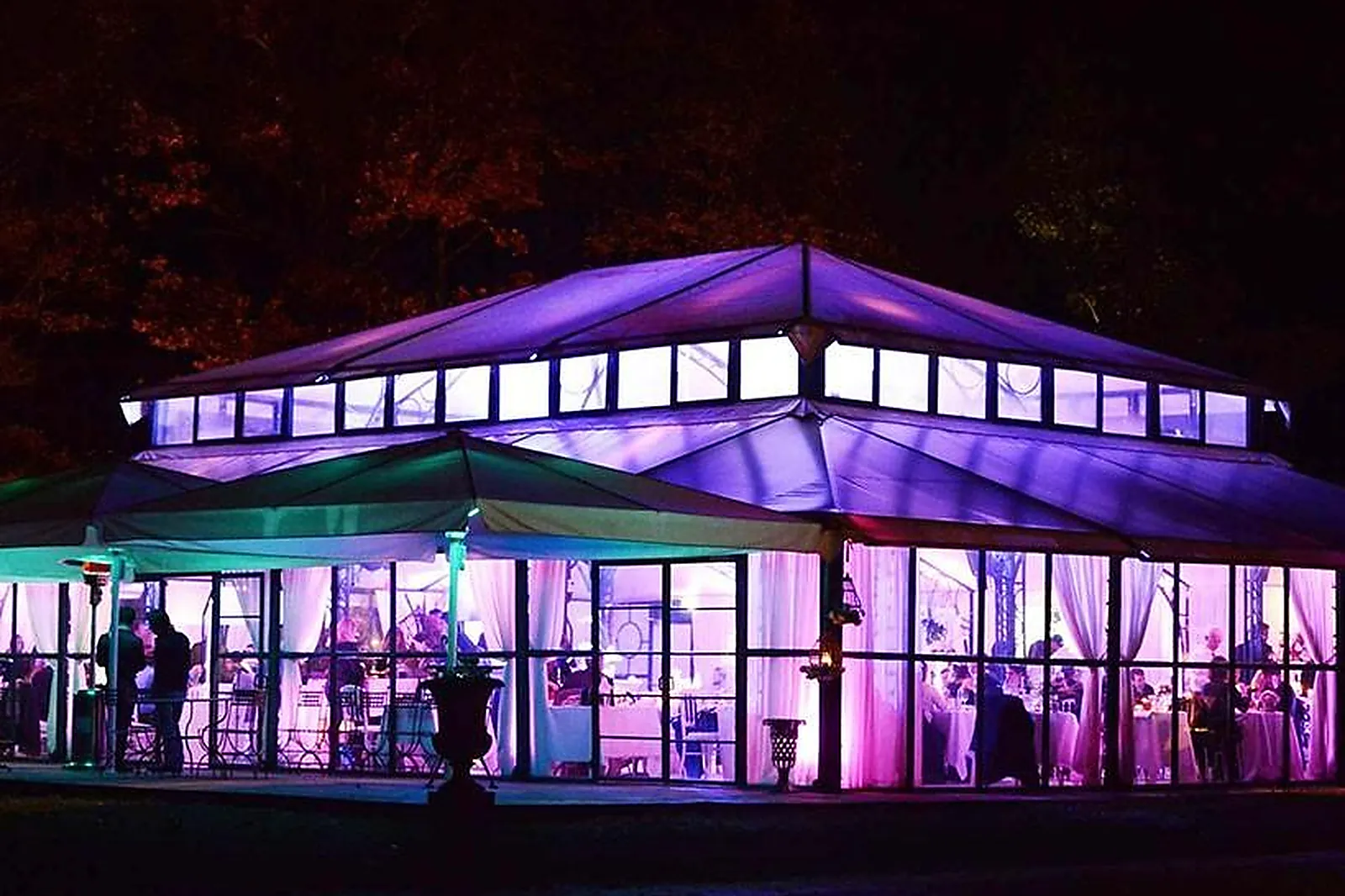 Île-de-France, TRAITEURS - HOUDAN (YVELINES) : ENTRE METS ET FRAGRANCES