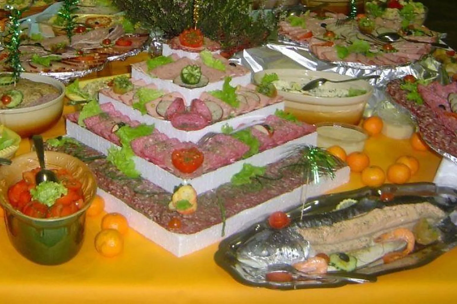 Pays de la Loire, TRAITEURS - LA POMMERAYE (MAINE-ET-LOIRE) : RENOUT TRAITEUR