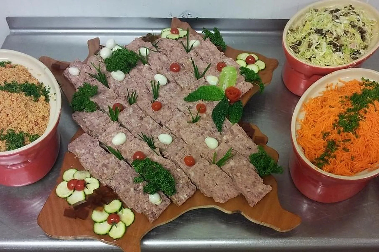 Bourgogne, TRAITEURS - LES AYNANS (HAUTE-SAÔNE) : CARTERON TRAITEUR