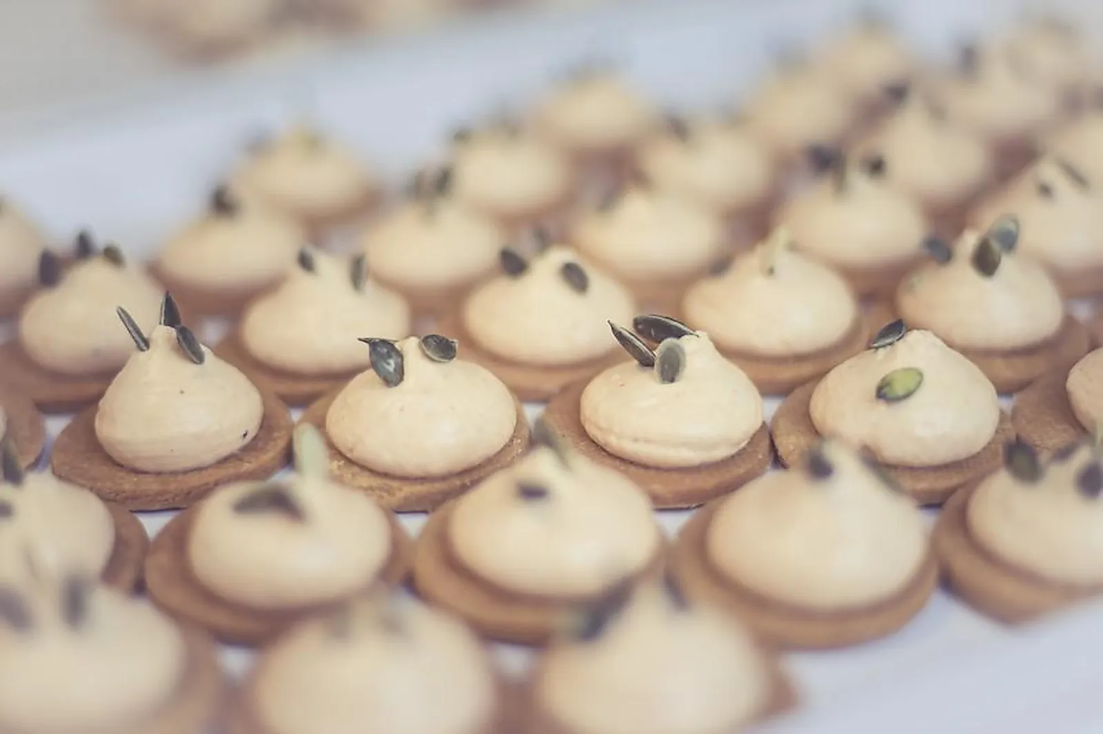 Auvergne-Rhône-Alpes, TRAITEURS - LES HOUCHES (HAUTE-SAVOIE) : OSMOSE CUISINE