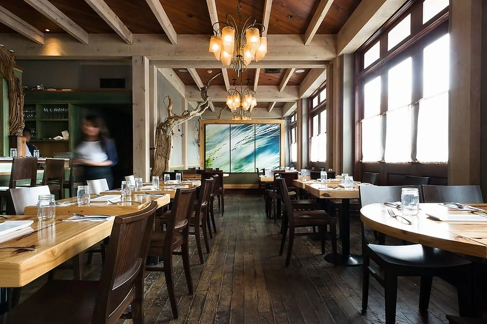 Normandie, TRAITEURS - LES PIEUX (MANCHE) : UN TRAIT DE CERISE