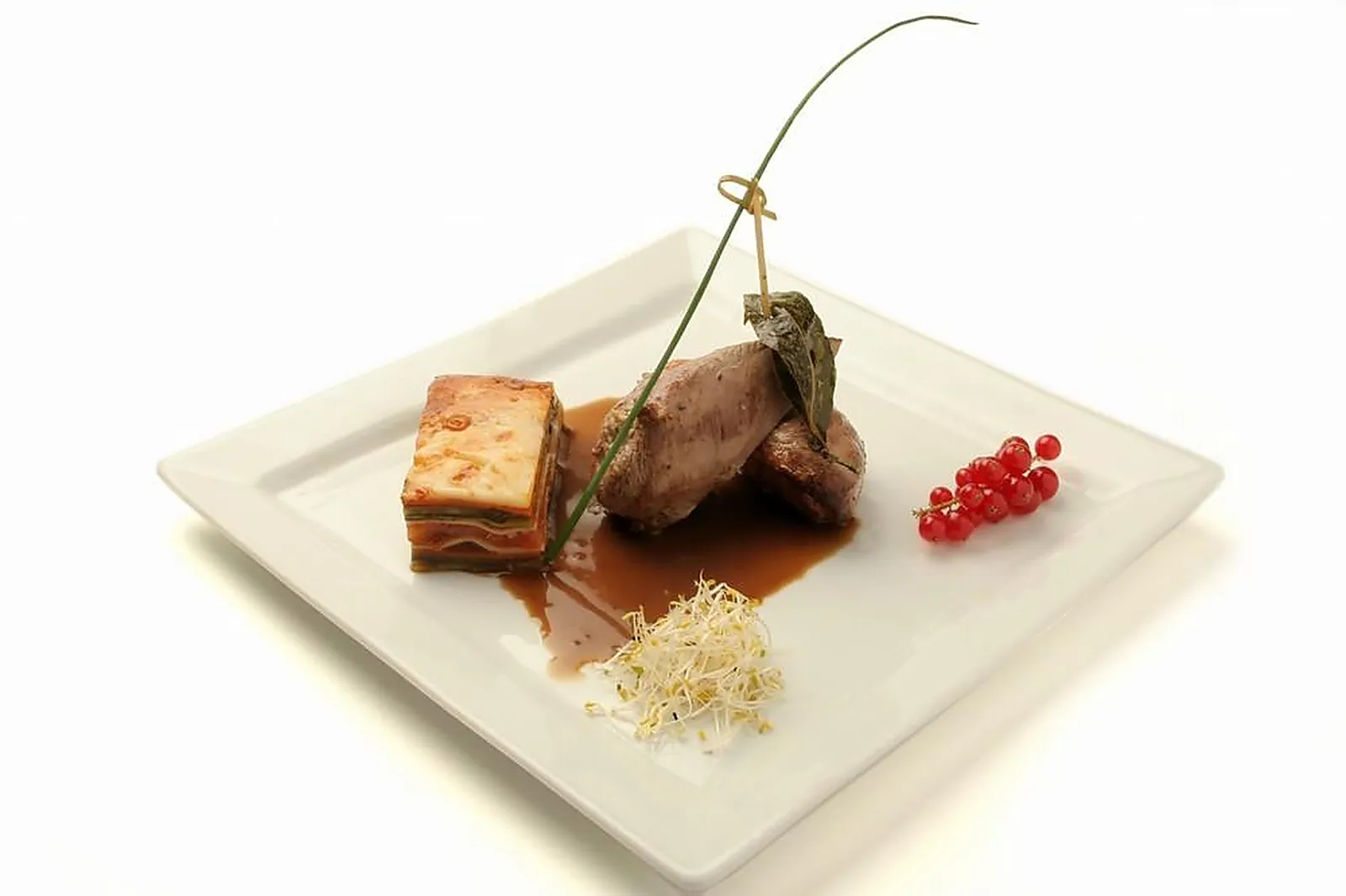 Normandie, TRAITEURS - LES PIEUX (MANCHE) : UN TRAIT DE CERISE