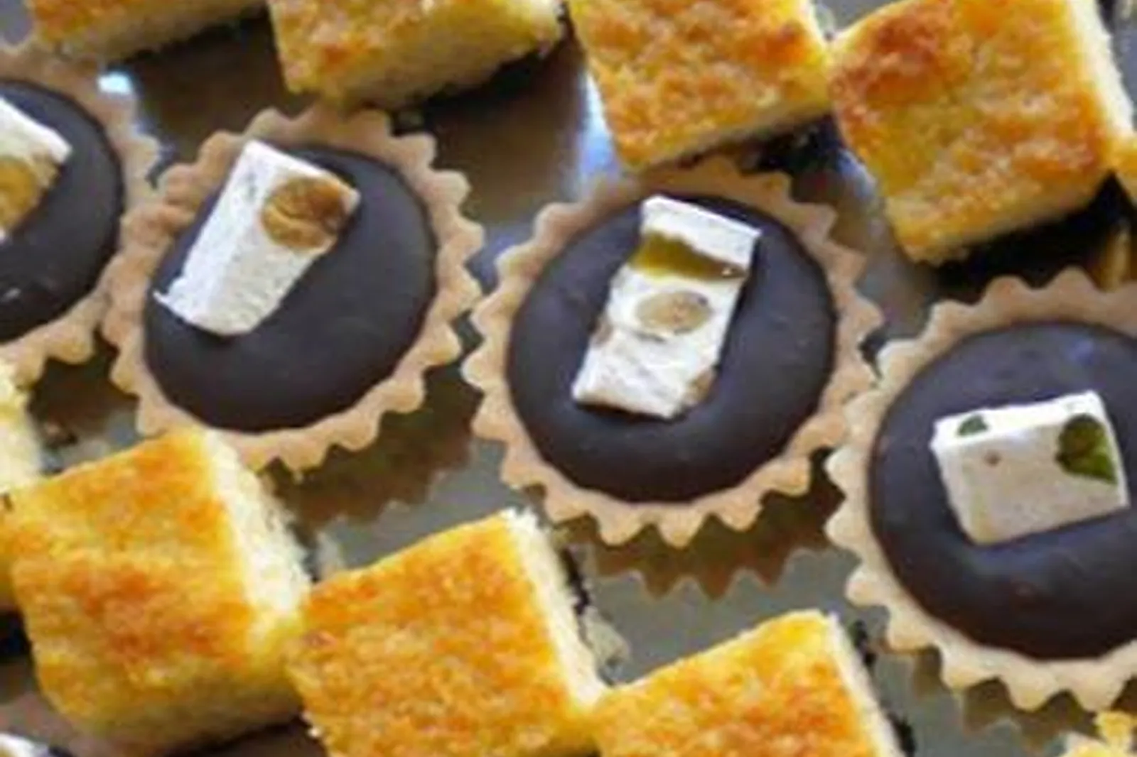 Aquitaine-Limousin-Poitou-Charentes, TRAITEURS - LE PASSAGE (LOT-ET-GARONNE) : SUBIRADE TRAITEUR