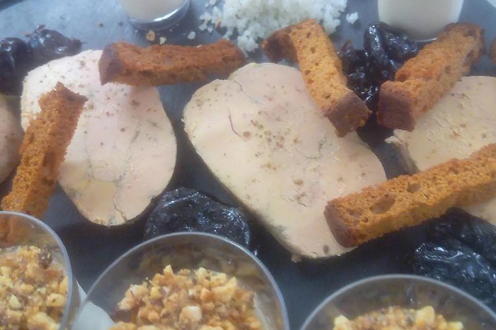 Aquitaine-Limousin-Poitou-Charentes, TRAITEURS - LE PASSAGE (LOT-ET-GARONNE) : SUBIRADE TRAITEUR