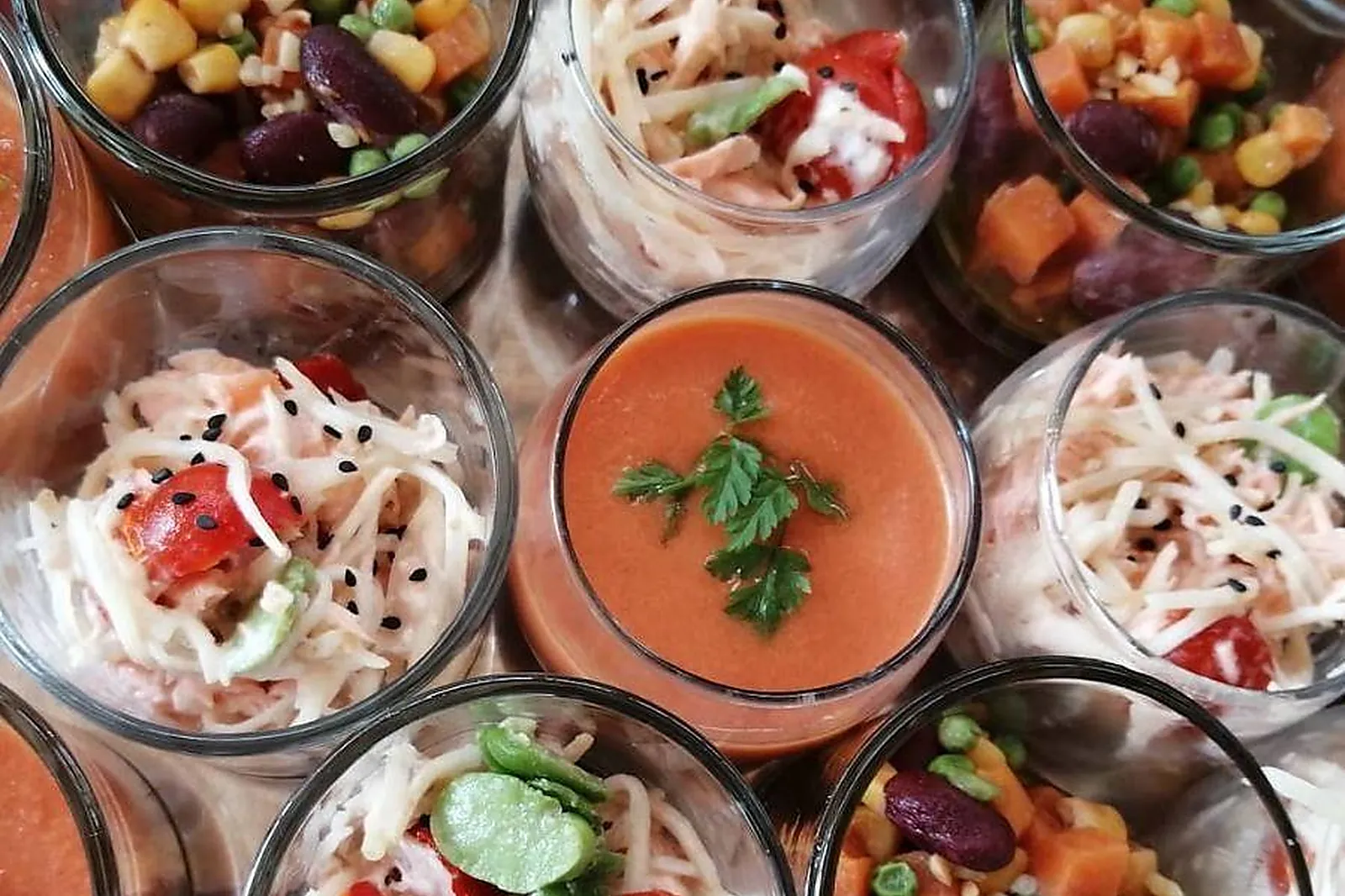 Pays de la Loire, TRAITEURS - LE PLESSIS MACE (MAINE-ET-LOIRE) : LA NOUVELLE GRANGE DE LA CHEVALERIE