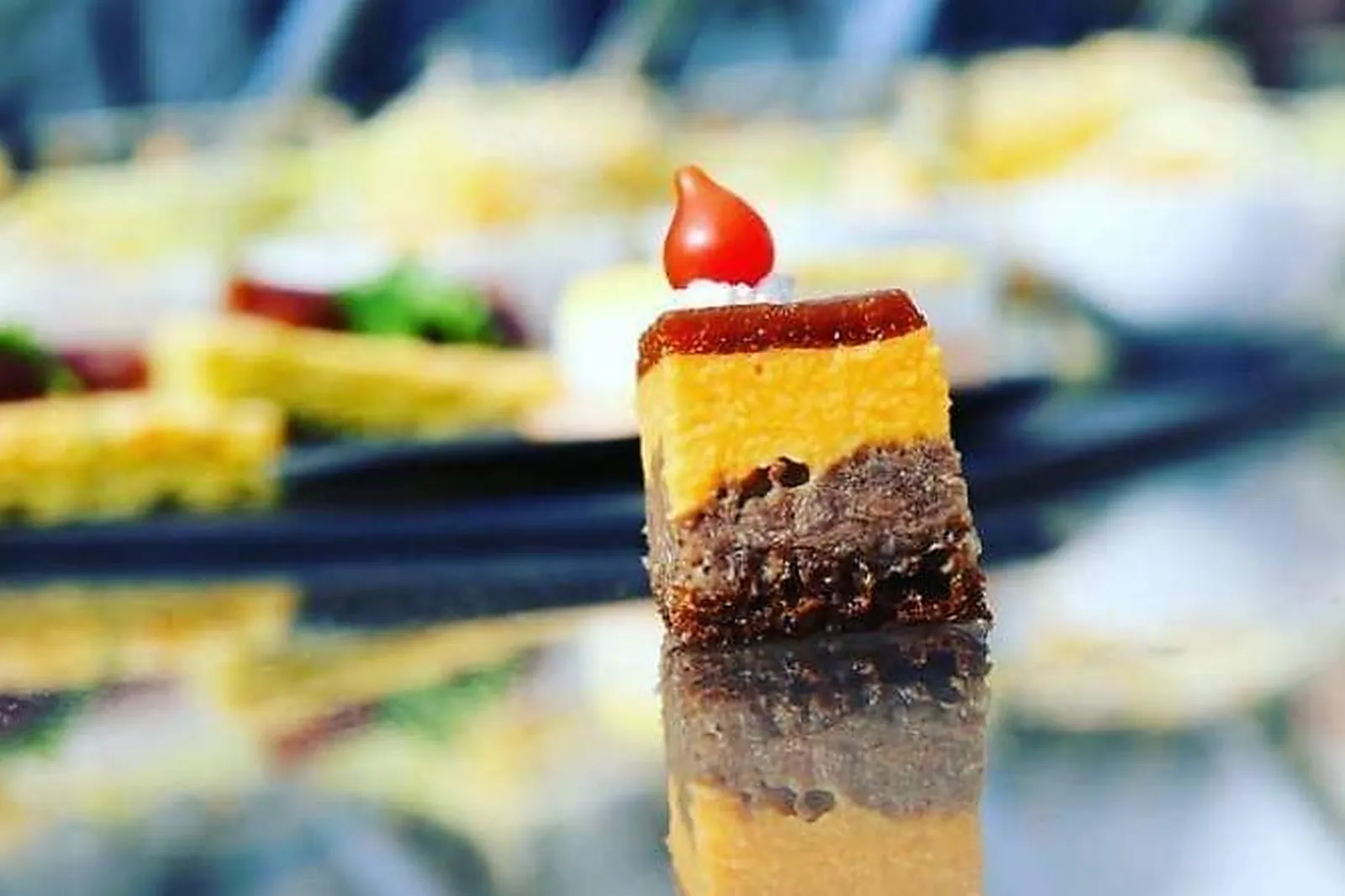 Pays de la Loire, TRAITEURS - LE PLESSIS MACE (MAINE-ET-LOIRE) : LA NOUVELLE GRANGE DE LA CHEVALERIE