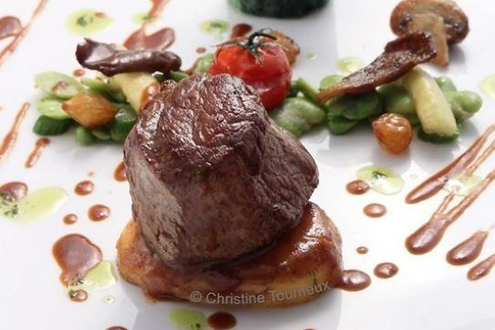 Pays de la Loire, TRAITEURS - LE PLESSIS MACE (MAINE-ET-LOIRE) : LA NOUVELLE GRANGE DE LA CHEVALERIE