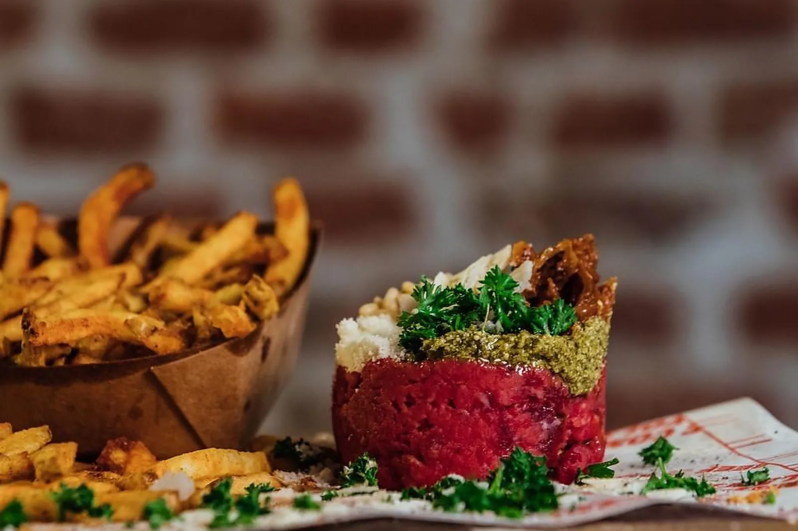 Nord-Pas-de-Calais-Picardie, TRAITEURS - LILLE (NORD) : LE COMPTOIR VOLANT