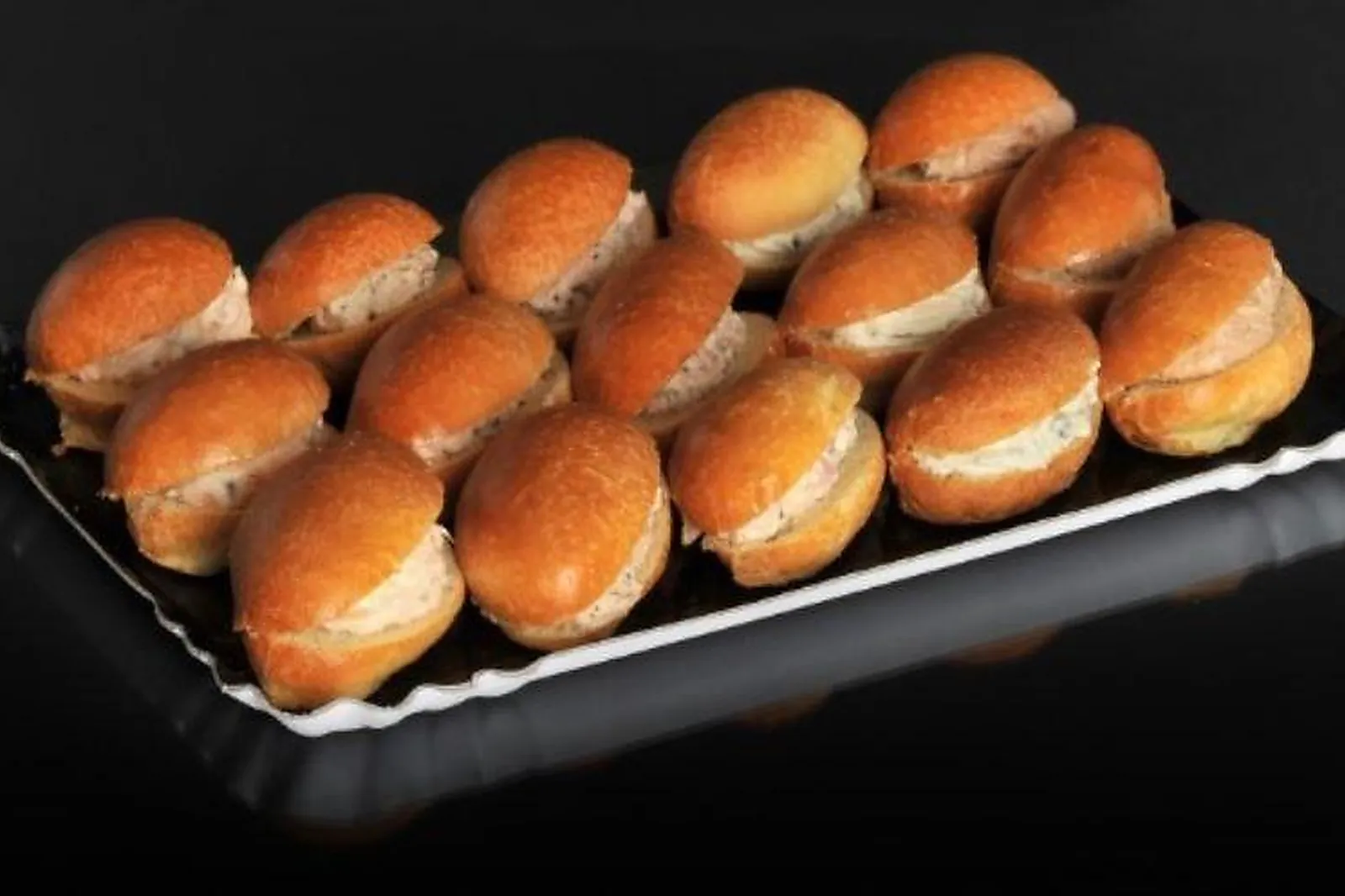 Nord-Pas-de-Calais-Picardie, TRAITEURS - LINSELLES (NORD) : SAVEURS ACTUELLES