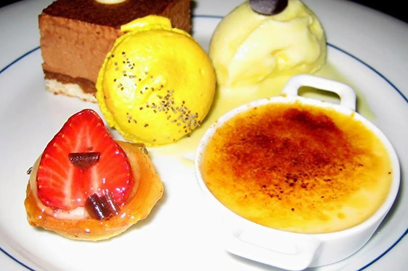 Normandie, TRAITEURS - LONGNY AU PERCHE (ORNE) : LALAOUNIS TRAITEUR