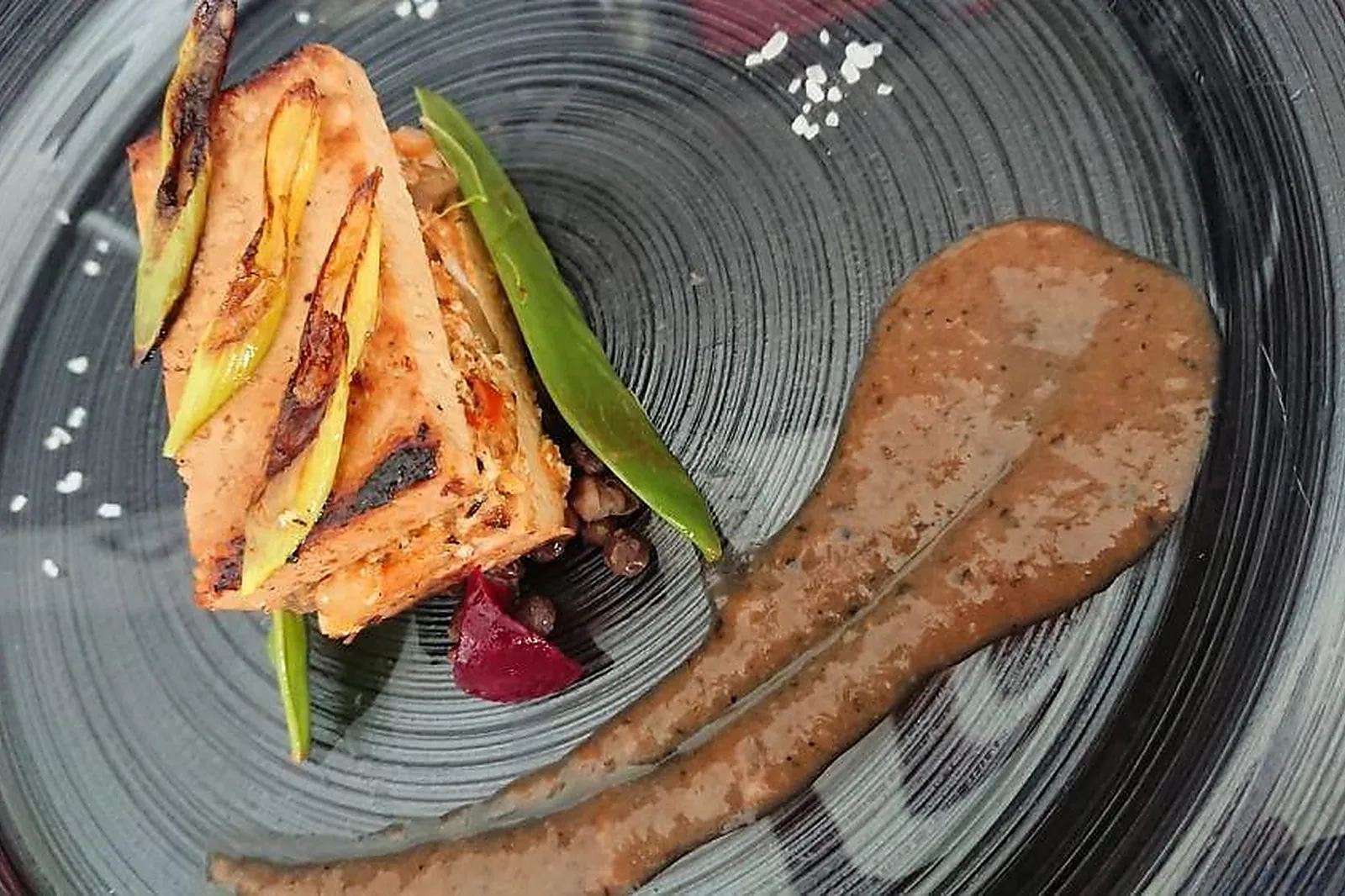 Pays de la Loire, TRAITEURS - LONGUENEE-EN-ANJOU (MAINE-ET-LOIRE) : MATT MONDE