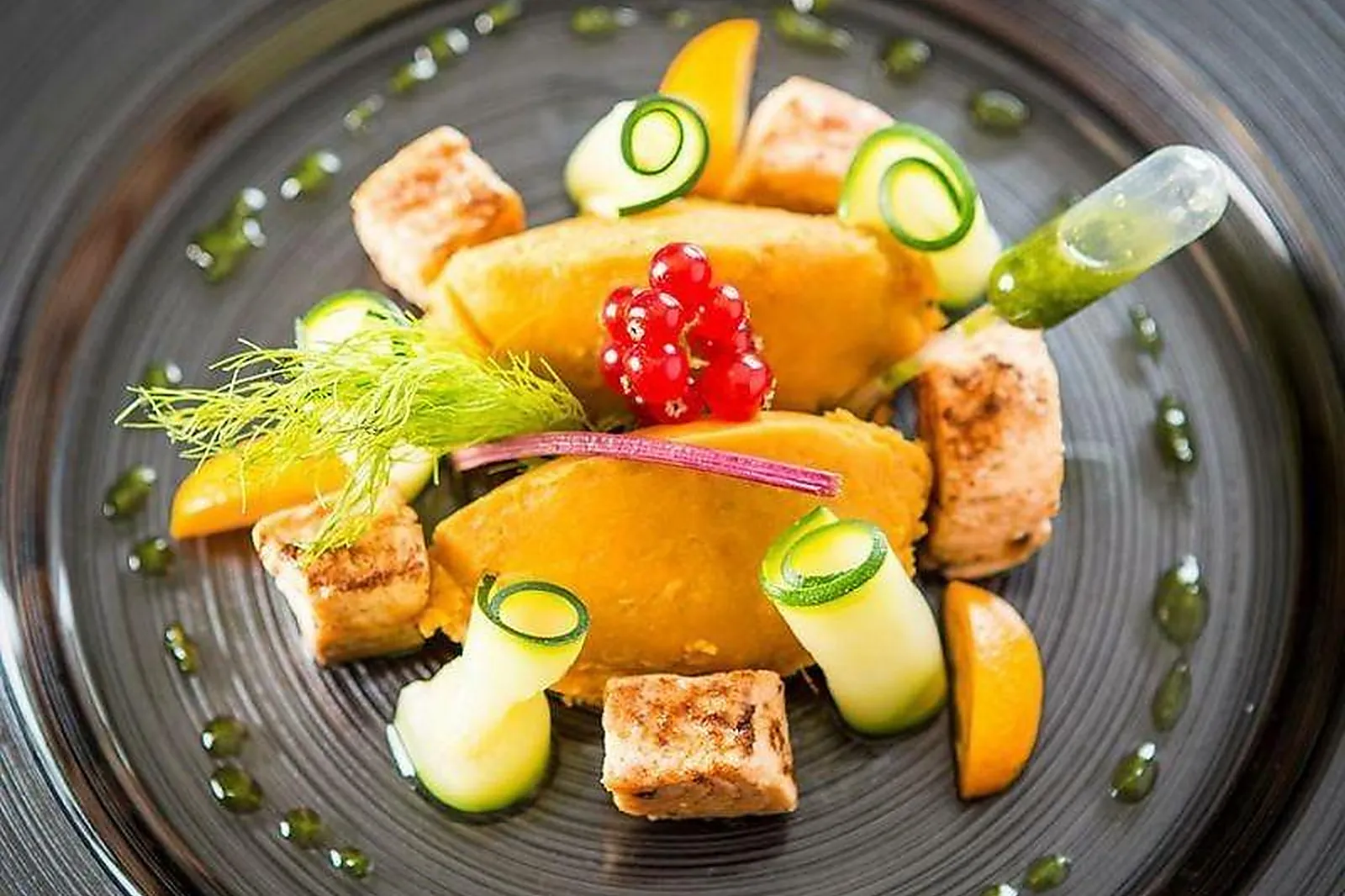 Pays de la Loire, TRAITEURS - LONGUENEE-EN-ANJOU (MAINE-ET-LOIRE) : MATT MONDE