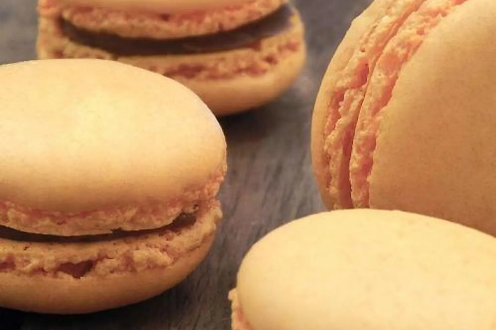 Auvergne-Rhône-Alpes, TRAITEURS - LYON (RHÔNE) : BRUNO SALADINO