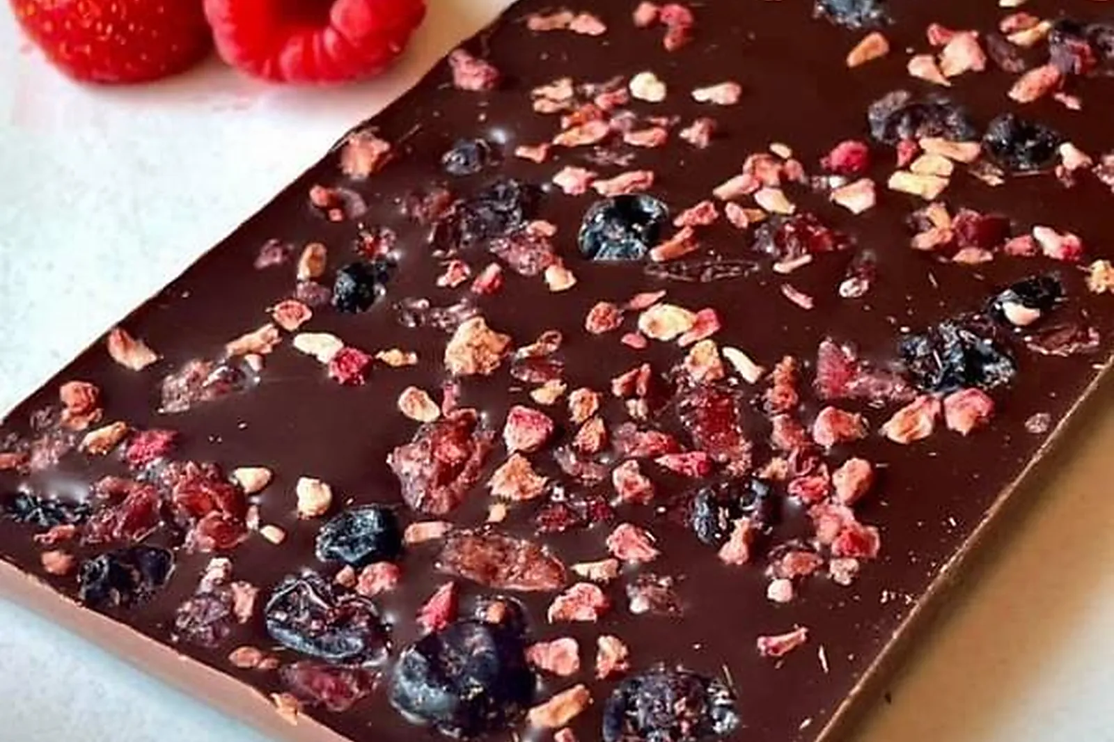 Auvergne-Rhône-Alpes, TRAITEURS - LYON (RHÔNE) : CHOCOLATS VOISIN