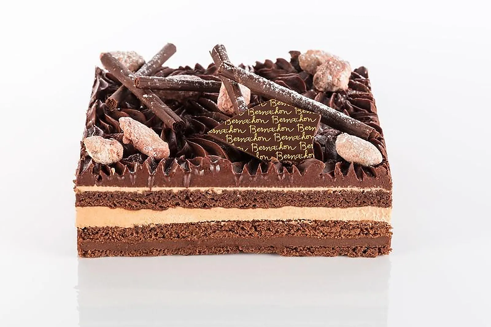 Auvergne-Rhône-Alpes, TRAITEURS - LYON (RHÔNE) : MAISON BERNACHON