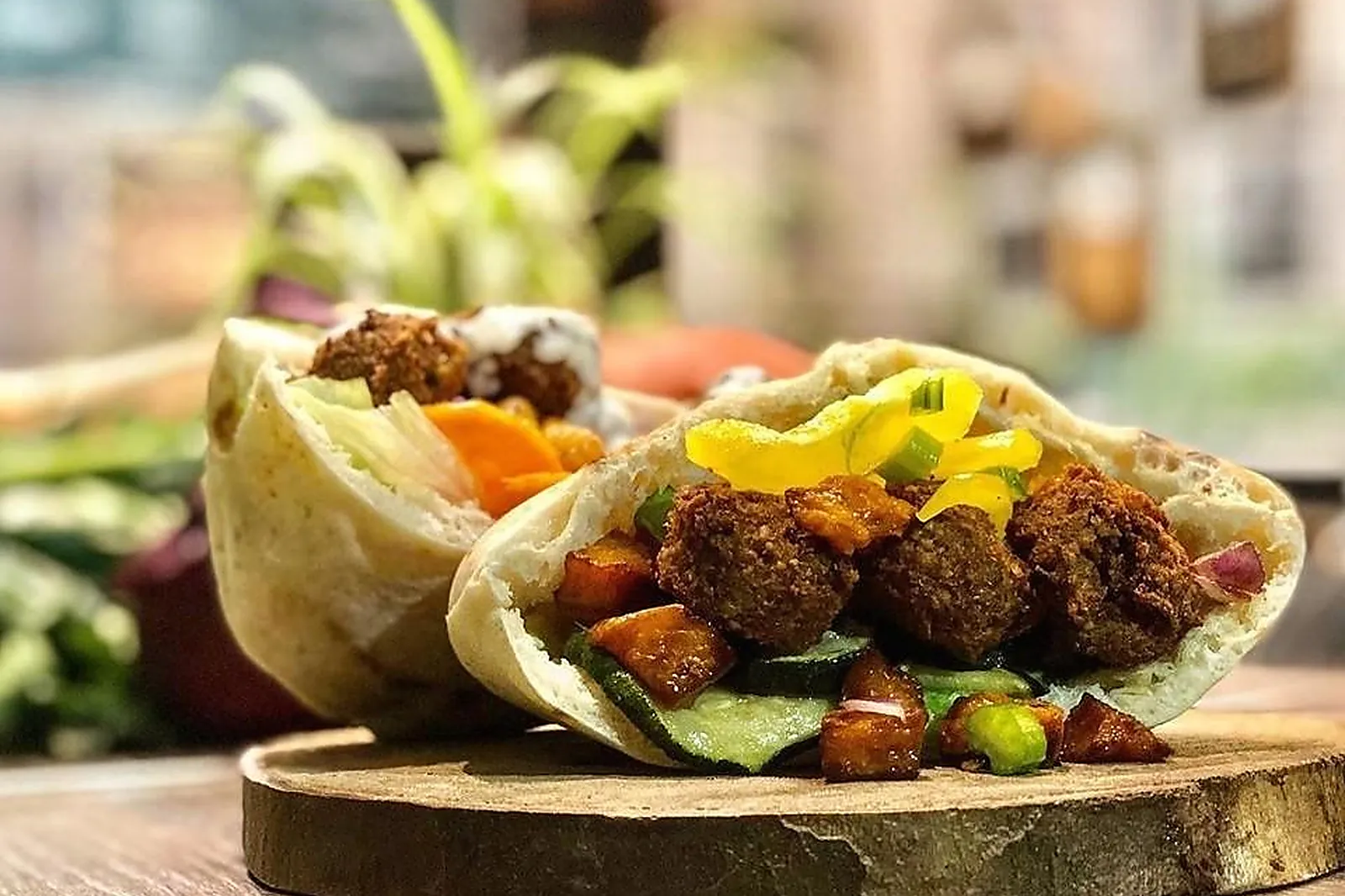 Auvergne-Rhône-Alpes, TRAITEURS - LYON (RHÔNE) : TODA LYON