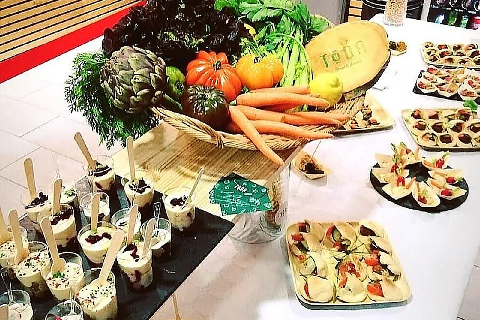 Auvergne-Rhône-Alpes, TRAITEURS - LYON (RHÔNE) : TODA LYON