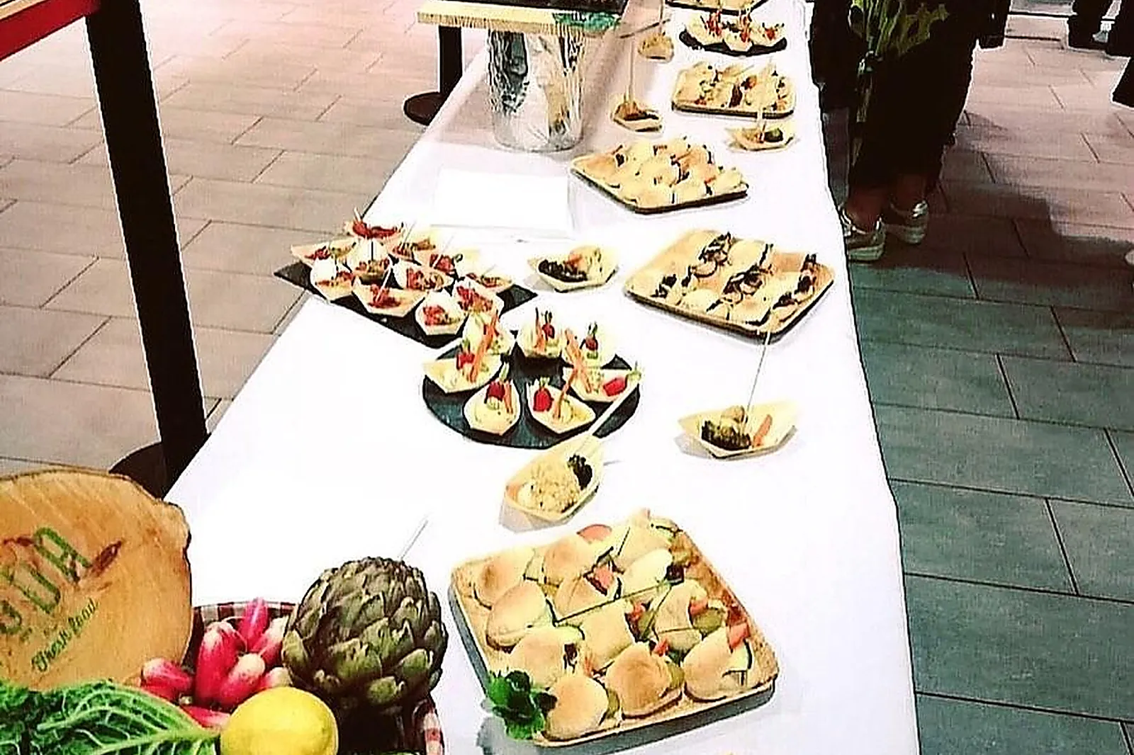 Auvergne-Rhône-Alpes, TRAITEURS - LYON (RHÔNE) : TODA LYON