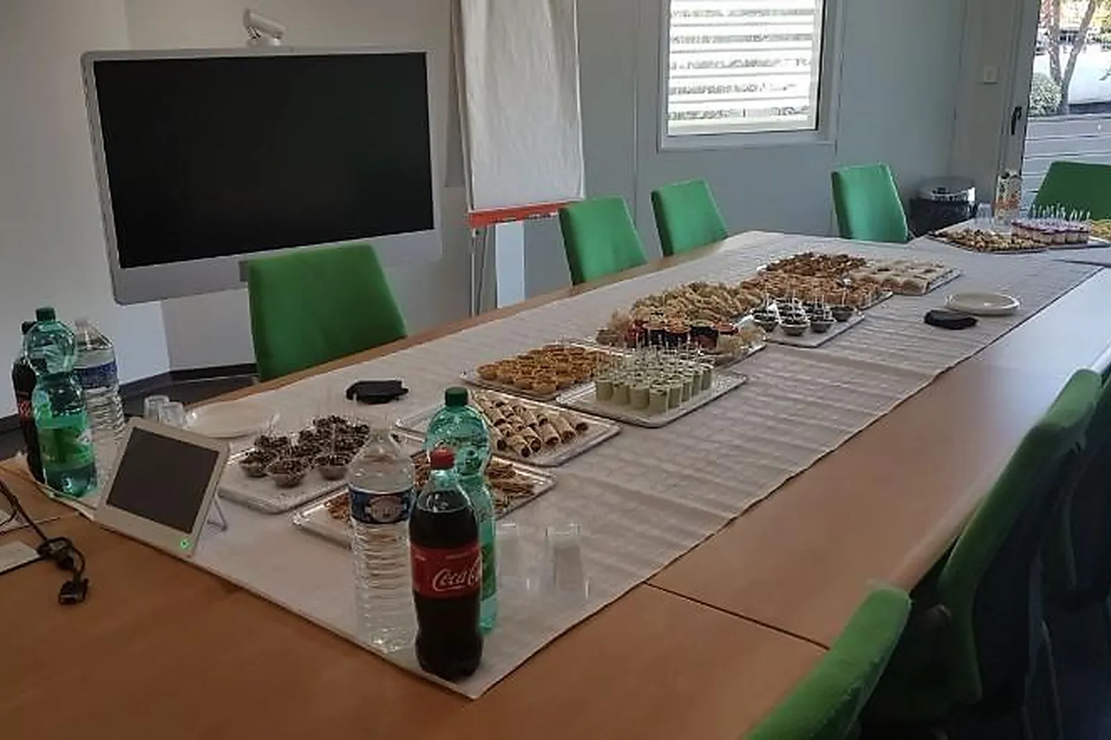 Provence-Alpes-Côte d'Azur, TRAITEURS - MARSEILLE (BOUCHES-DU-RHÔNE) : LA MAISON D’ERIC