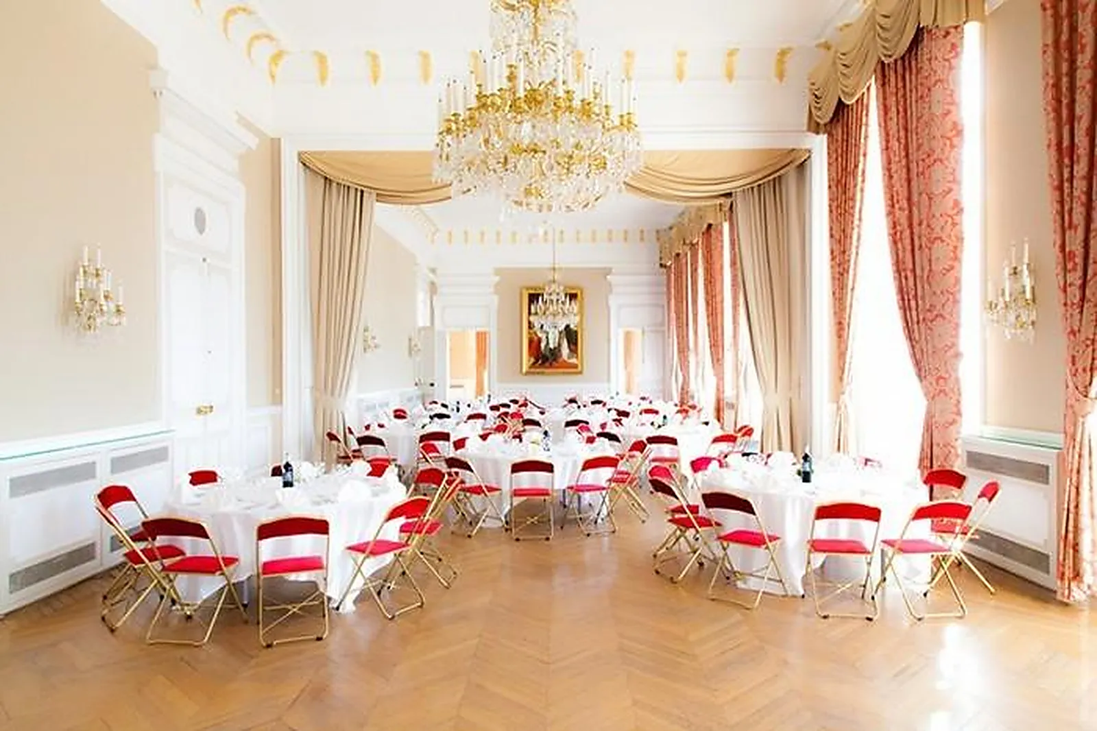 Provence-Alpes-Côte d'Azur, TRAITEURS - MARSEILLE (BOUCHES-DU-RHÔNE) : MEFFRE TRAITEUR MARSEILLE