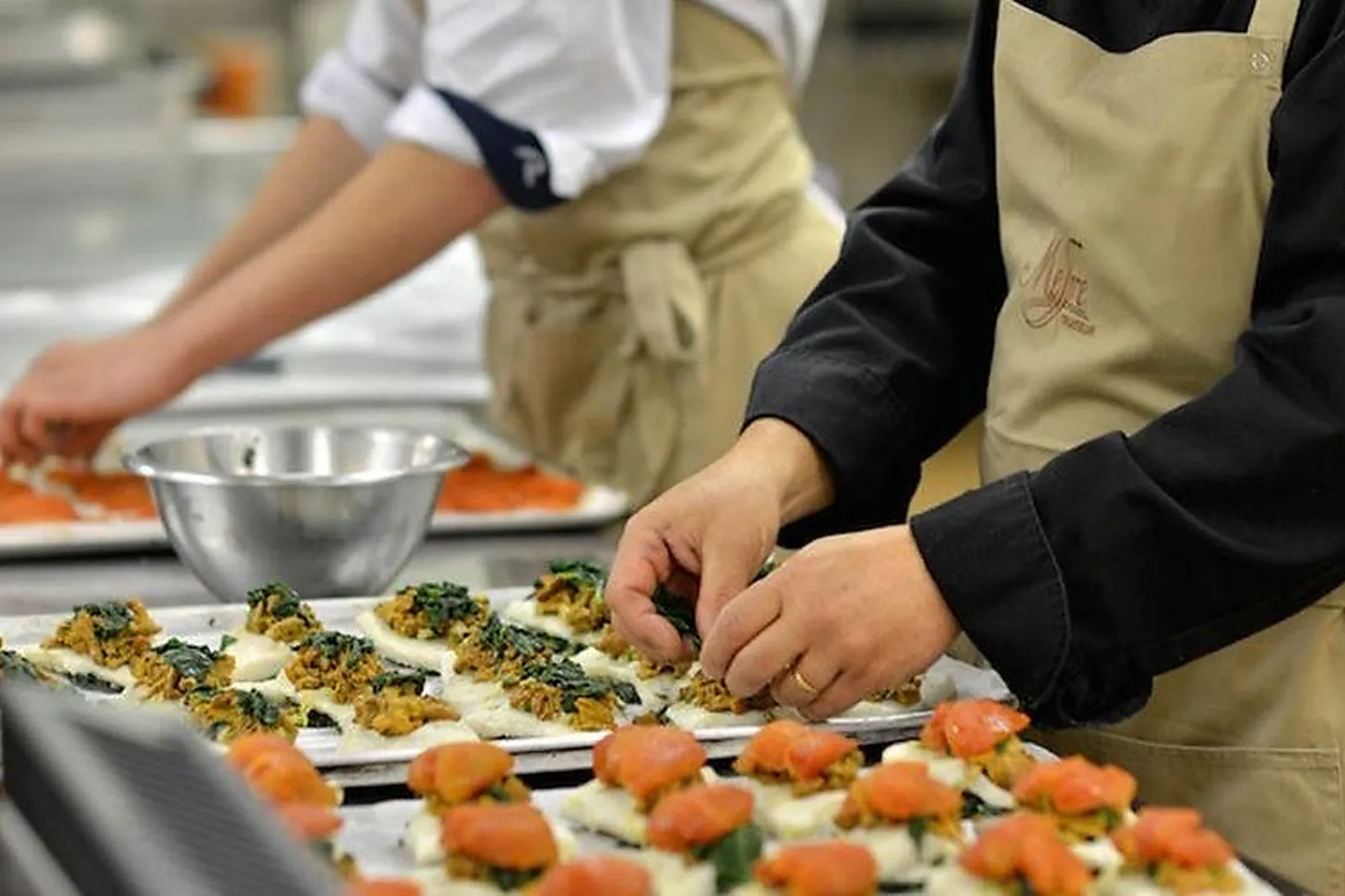 Provence-Alpes-Côte d'Azur, TRAITEURS - MARSEILLE (BOUCHES-DU-RHÔNE) : MEFFRE TRAITEUR MARSEILLE