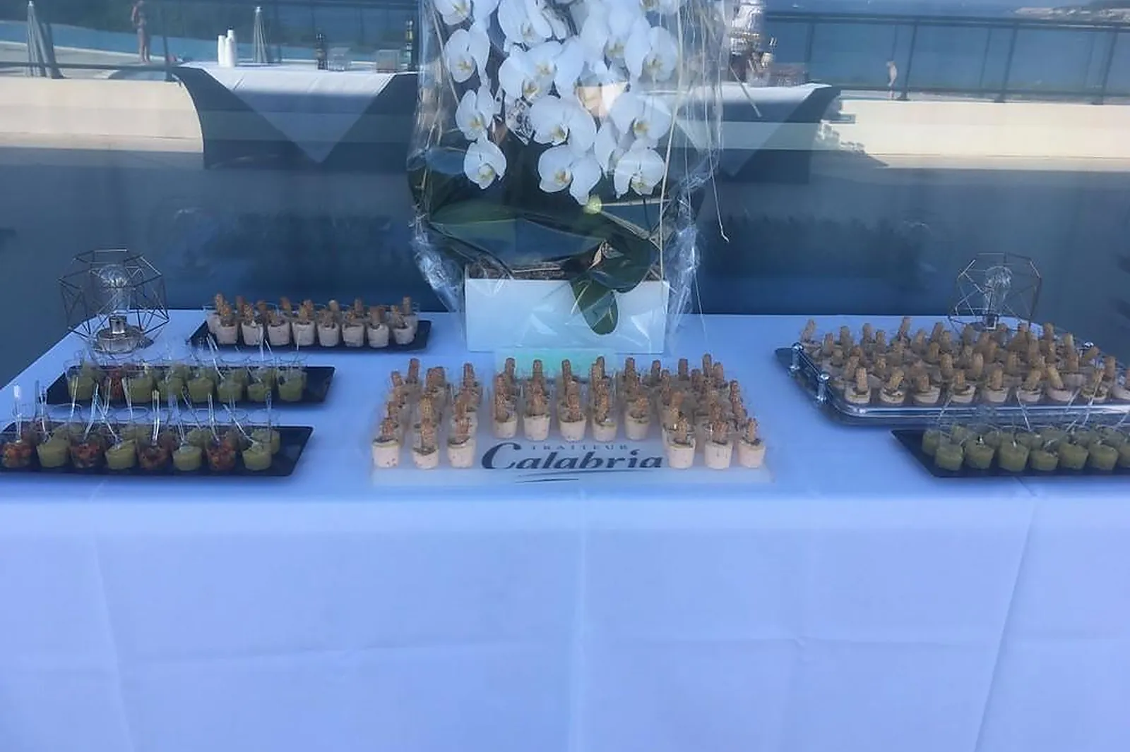 Provence-Alpes-Côte d'Azur, TRAITEURS - MARTIGUES (BOUCHES-DU-RHÔNE) : CALABRIA LE DOMUS