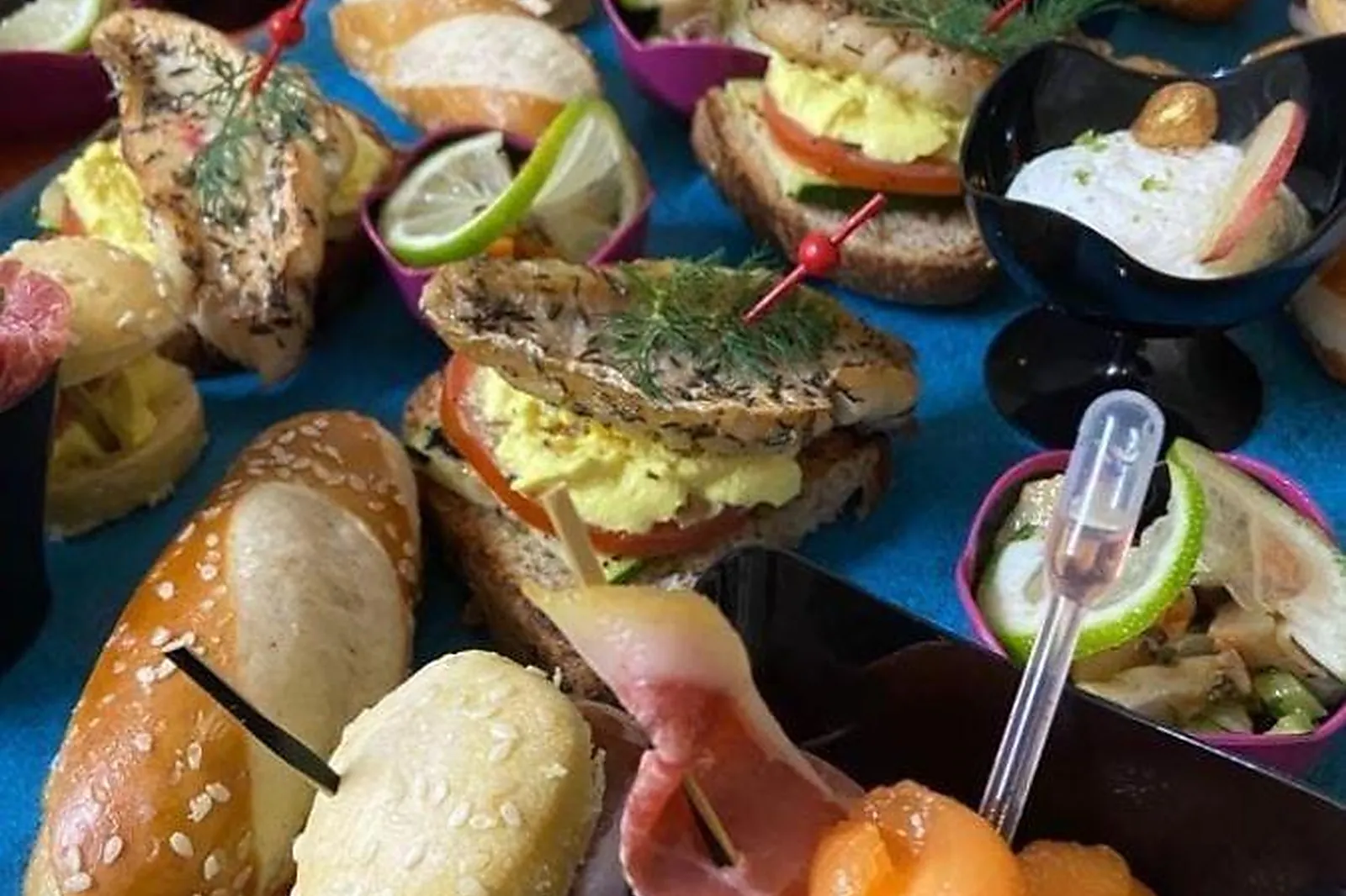 Île-de-France, TRAITEURS - MELUN (SEINE-ET-MARNE) : LA MAISON COURRÈGES