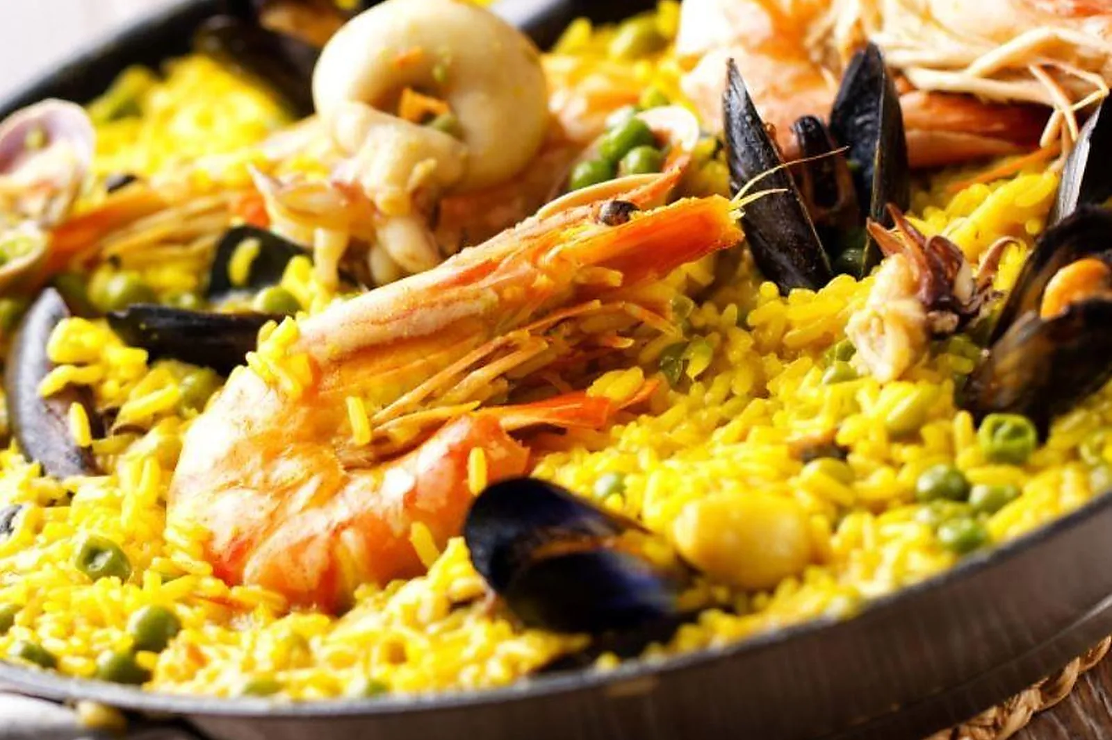 Auvergne-Rhône-Alpes, TRAITEURS - MONTAGNY (LOIRE) : BARRIQUAND TRAITEUR