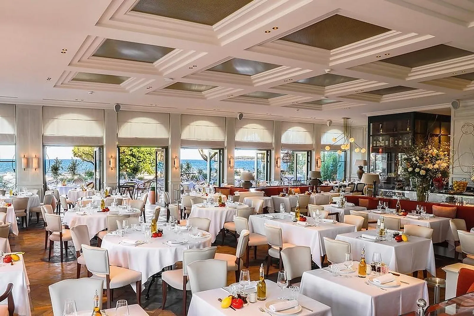 Provence-Alpes-Côte d'Azur, TRAITEURS - MONTAUROUX (VAR) : AZUR TRUCK EVENTS