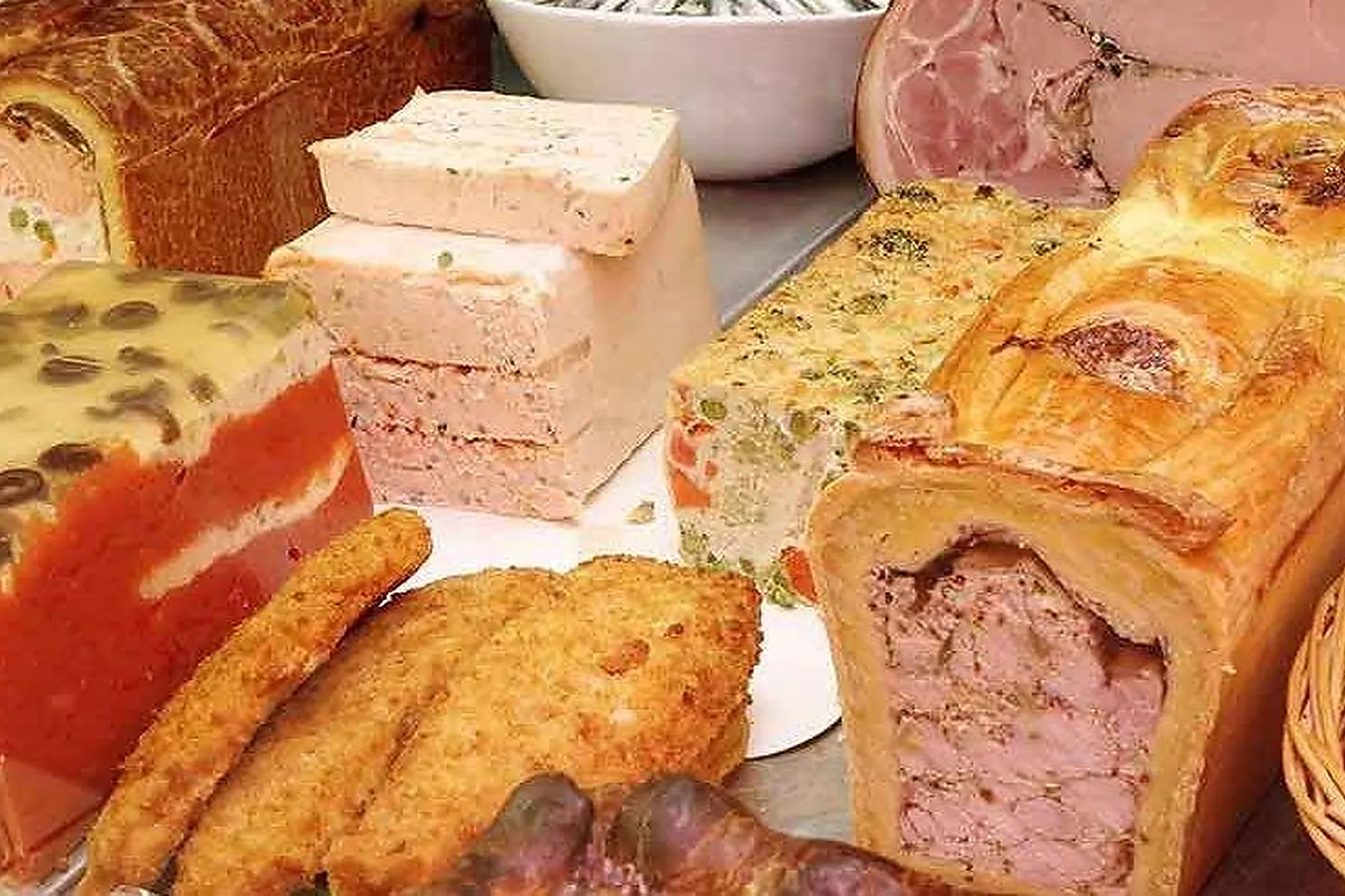 Bourgogne, TRAITEURS - MONTBELIARD (DOUBS) : MALUGANI FRÈRES