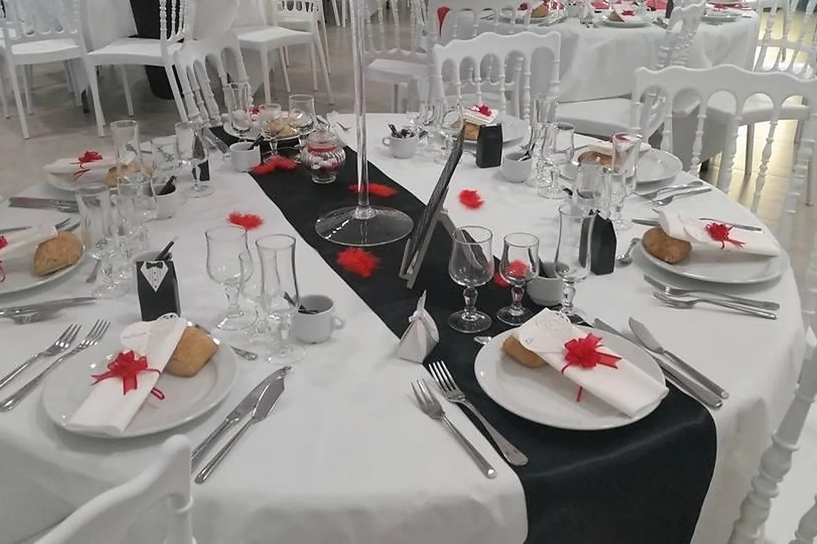 Centre - Val de Loire, TRAITEURS - MONTOIRE-SUR-LE-LOIR (LOIR-ET-CHER) : BRUNO BLIN TRAITEUR