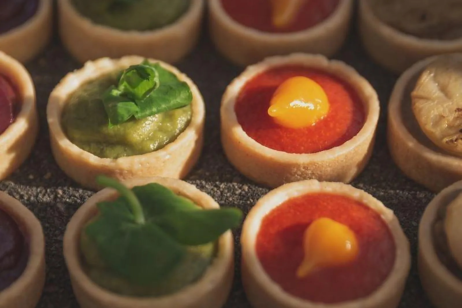 Languedoc-Roussillon-Midi-Pyrénées, TRAITEURS - MONTPELLIER (HÉRAULT) : GERMAIN TRAITEUR