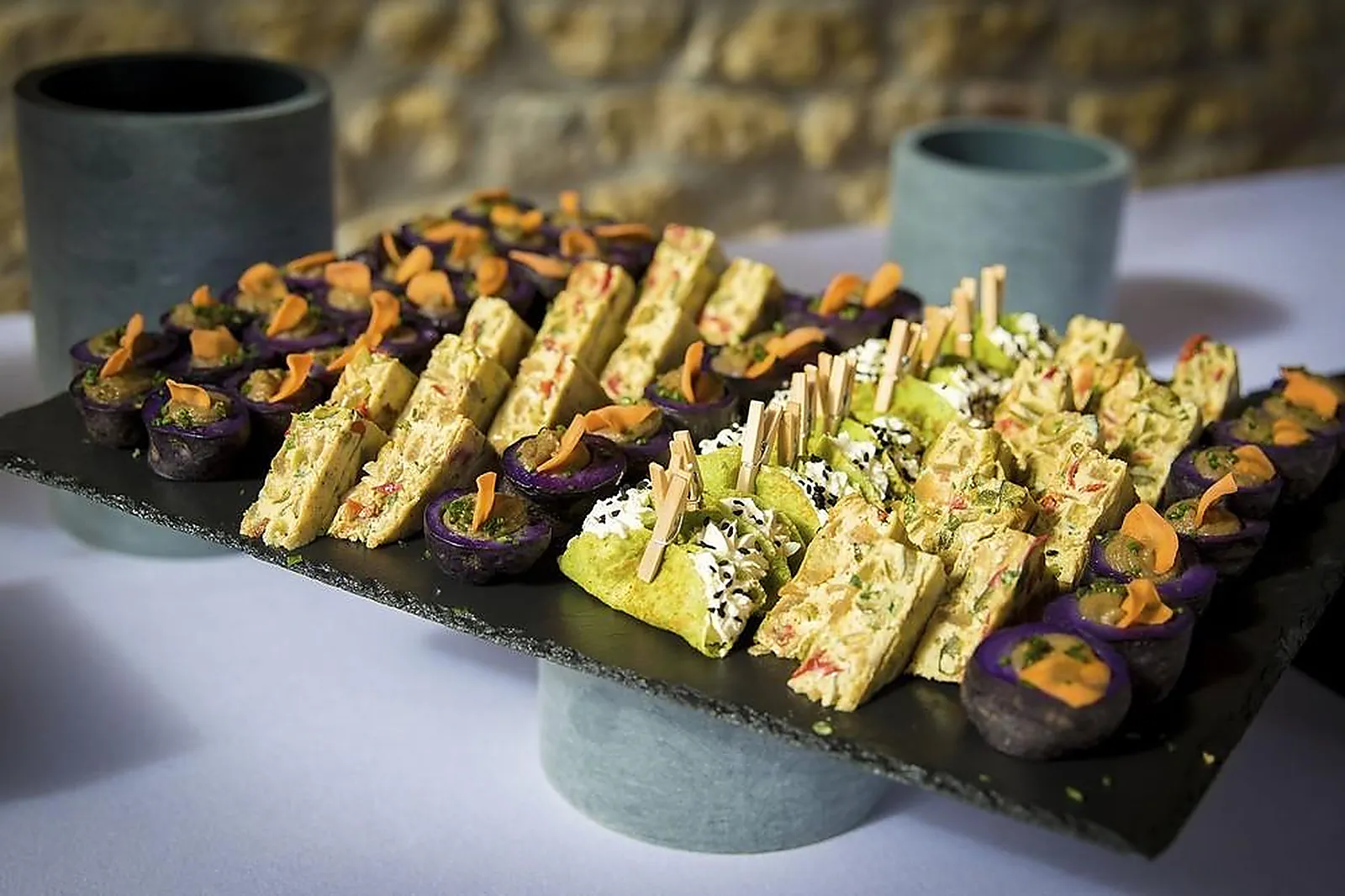 Languedoc-Roussillon-Midi-Pyrénées, TRAITEURS - MONTPELLIER (HÉRAULT) : TRAITEUR GRAND